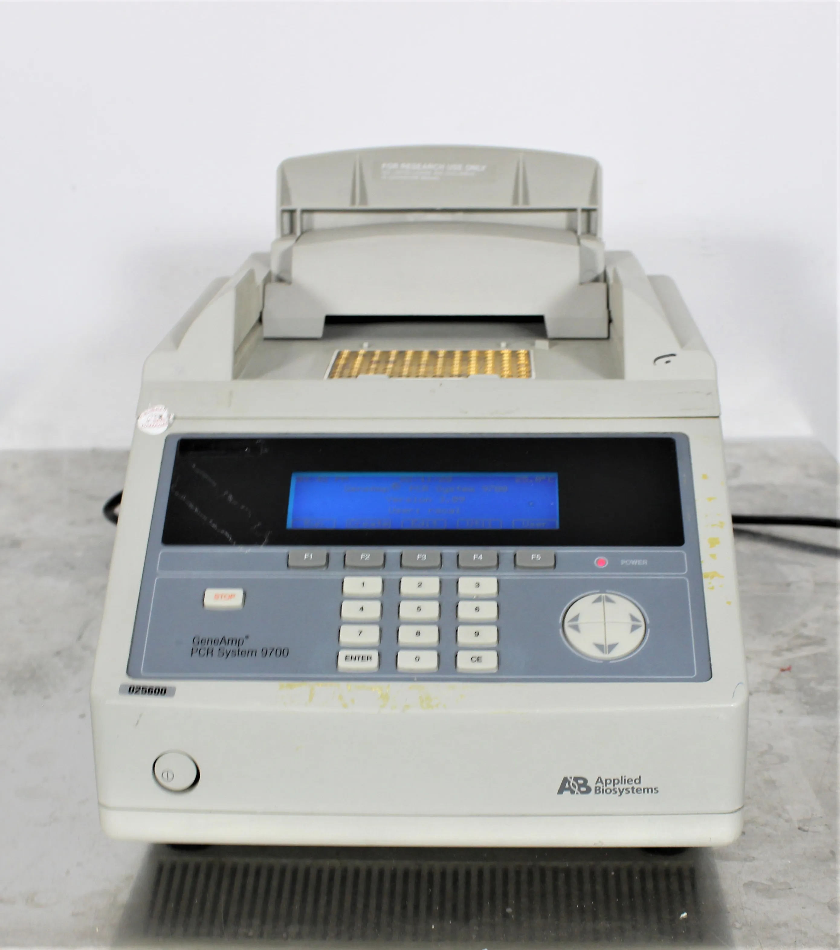 Applied Biosystems 9700 PCR Thermal Cycler N8050200R