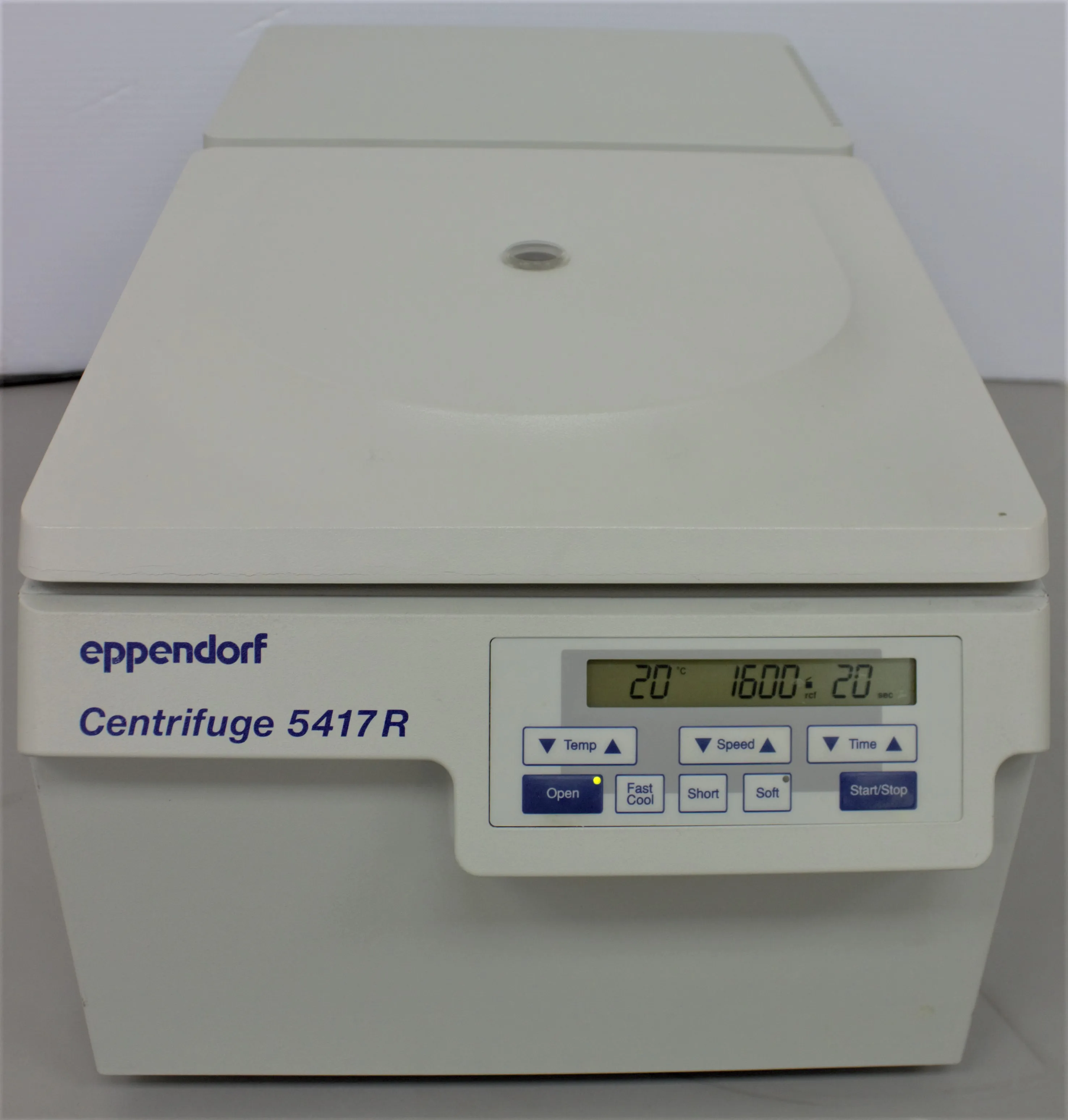 Eppendorf 5417R Refrigerated Microcentrifuge with included Rotor