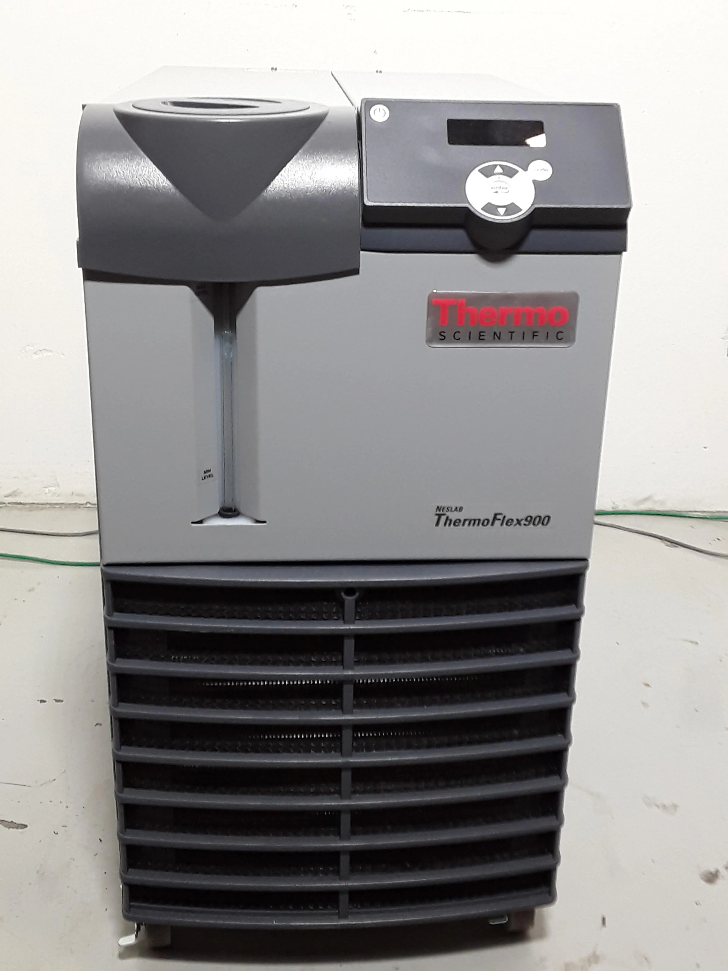 Thermo Scientific ThermoFlex 900 Recirculating Chiller