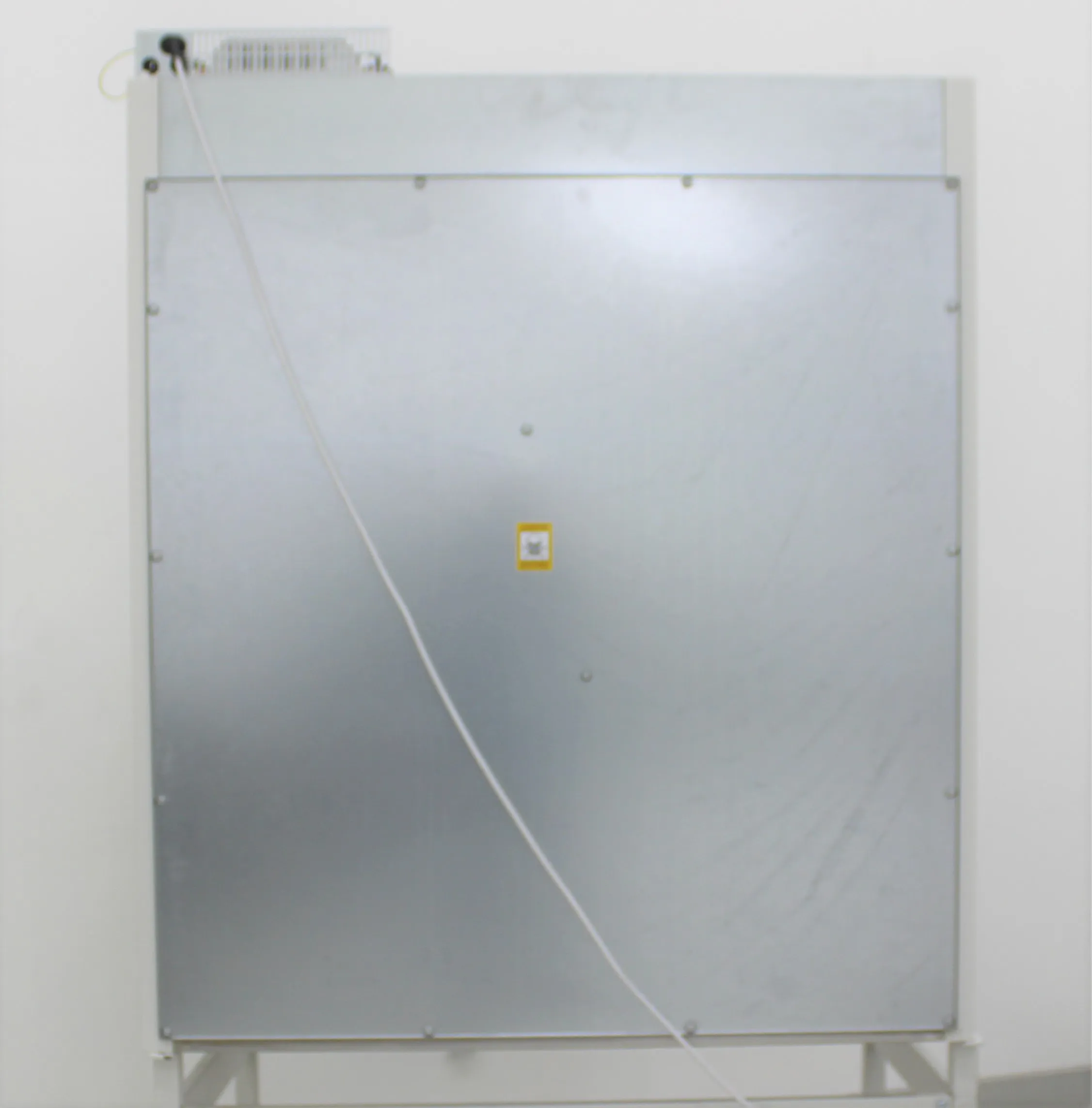 Used Thermo Scientific K512 Biosafety Cabinet (Scrap, For parts or not working)