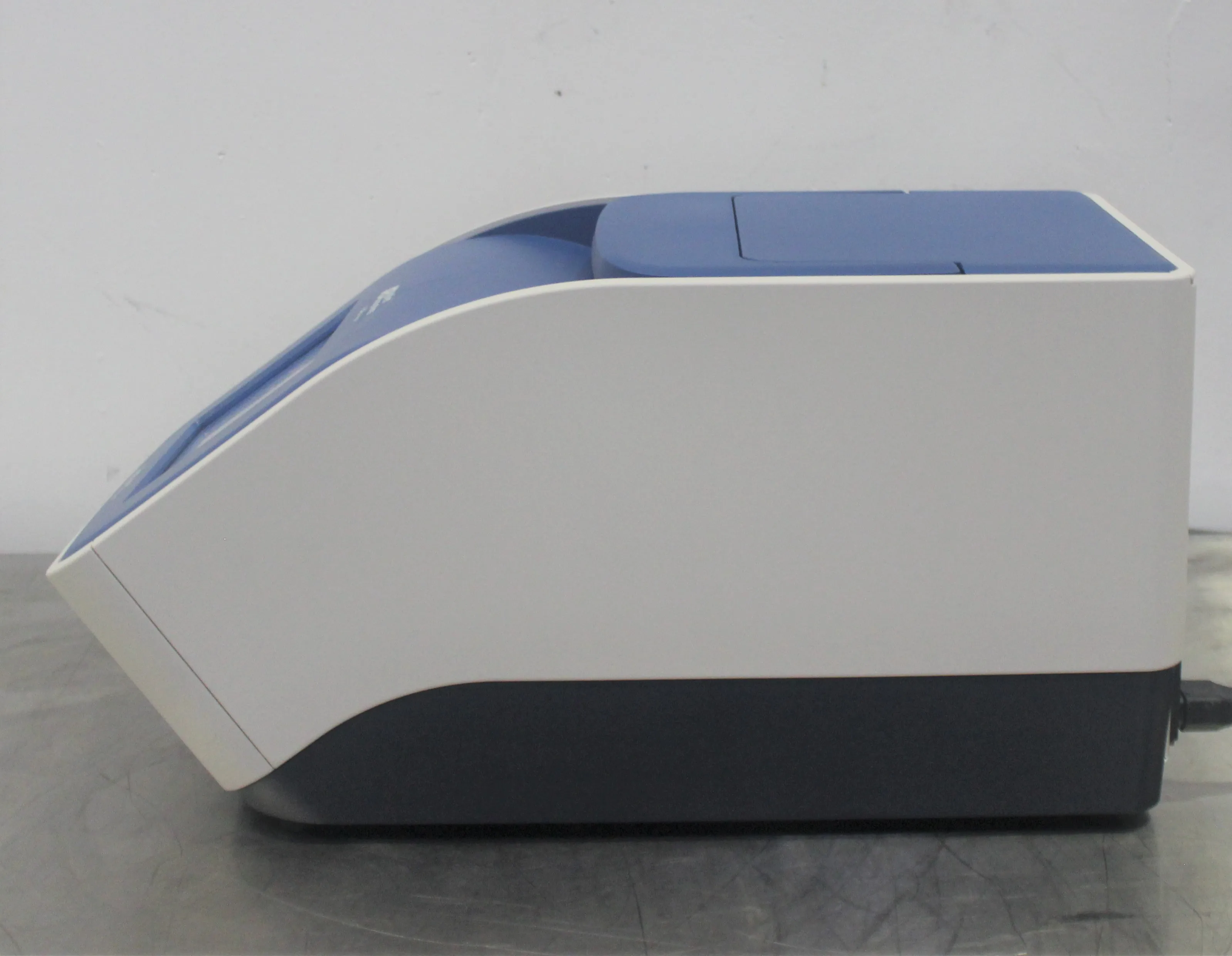 Applied Biosystems Veriti Dx 96-Well Thermal Cycler PCR Molecular Biology Lab Equipment