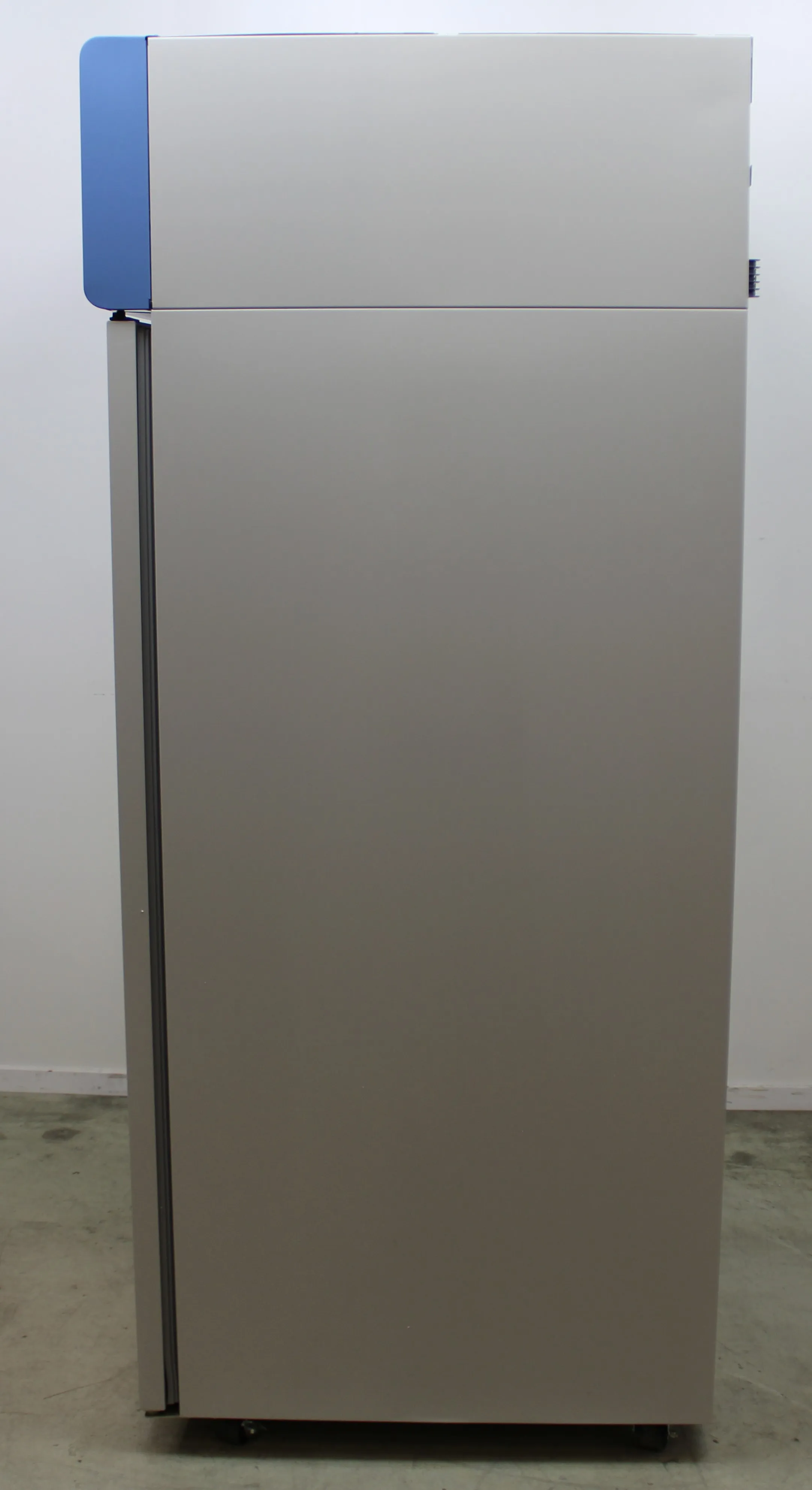 Thermo Fisher Scientific FRGL5004D Double Door Refrigerator