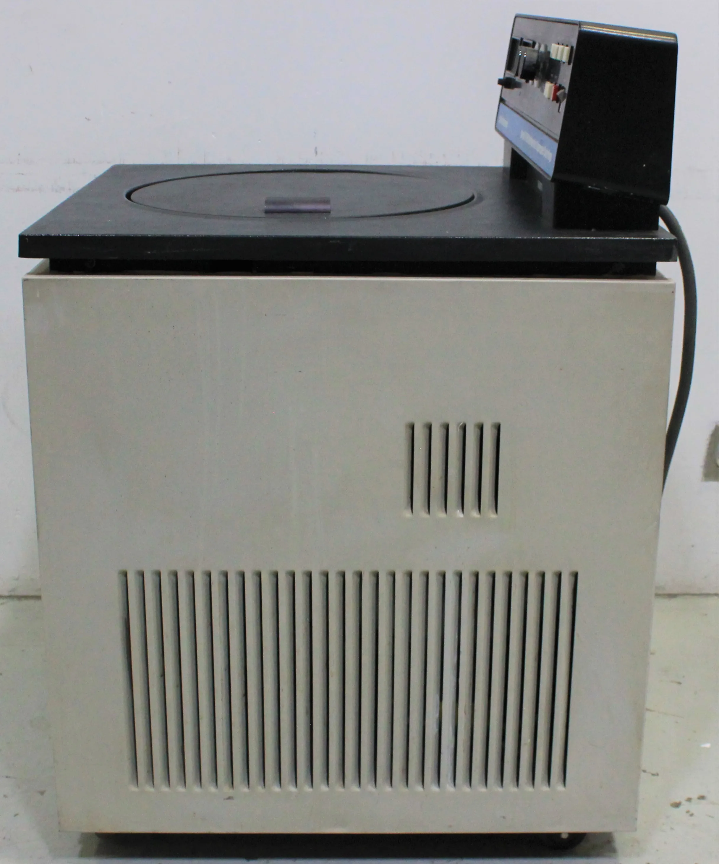 Sorvall RC-5B Floor Centrifuge with Komp Spin KA-14 Rotor