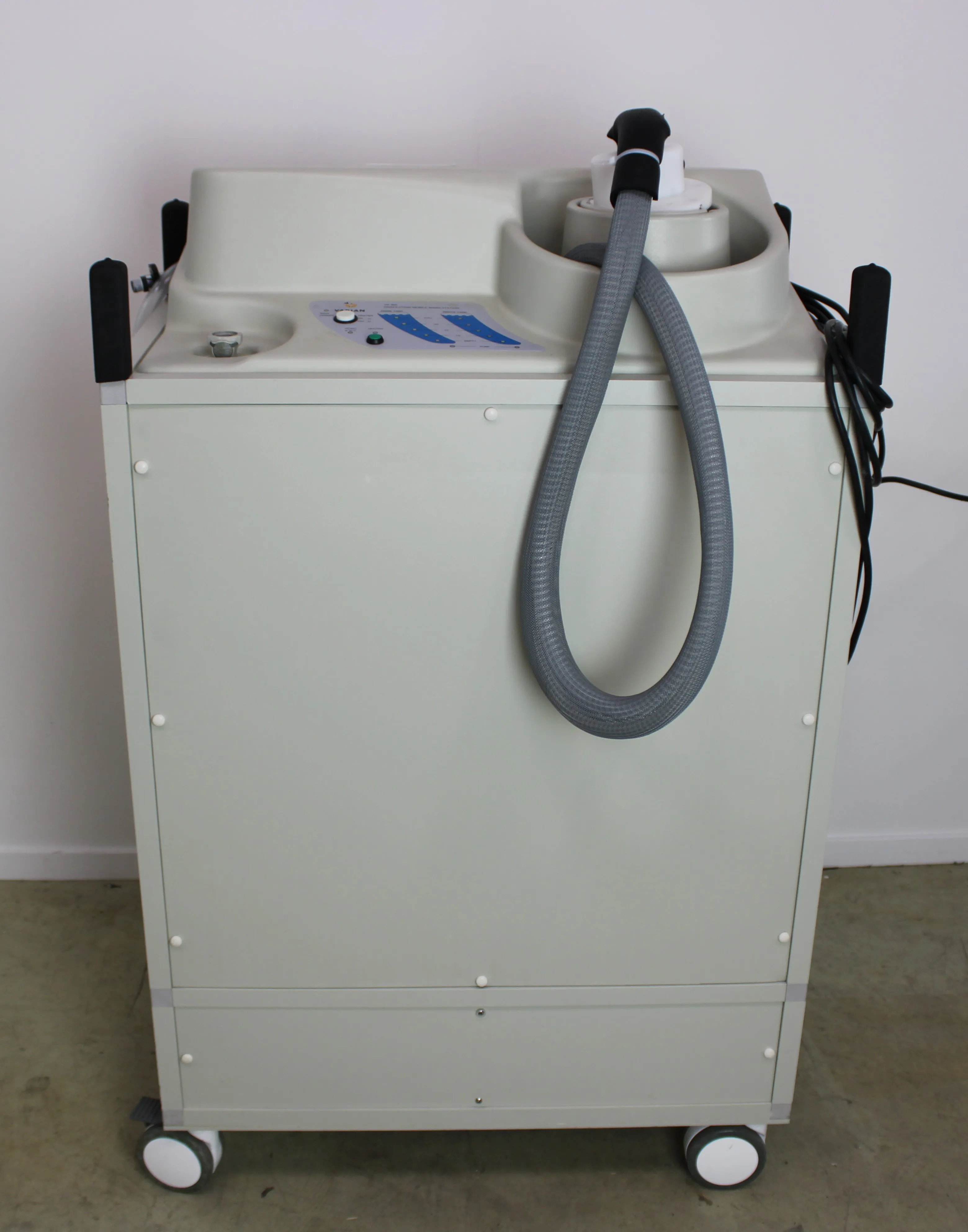 Varian Dissolution Mobile Wash Station VK905