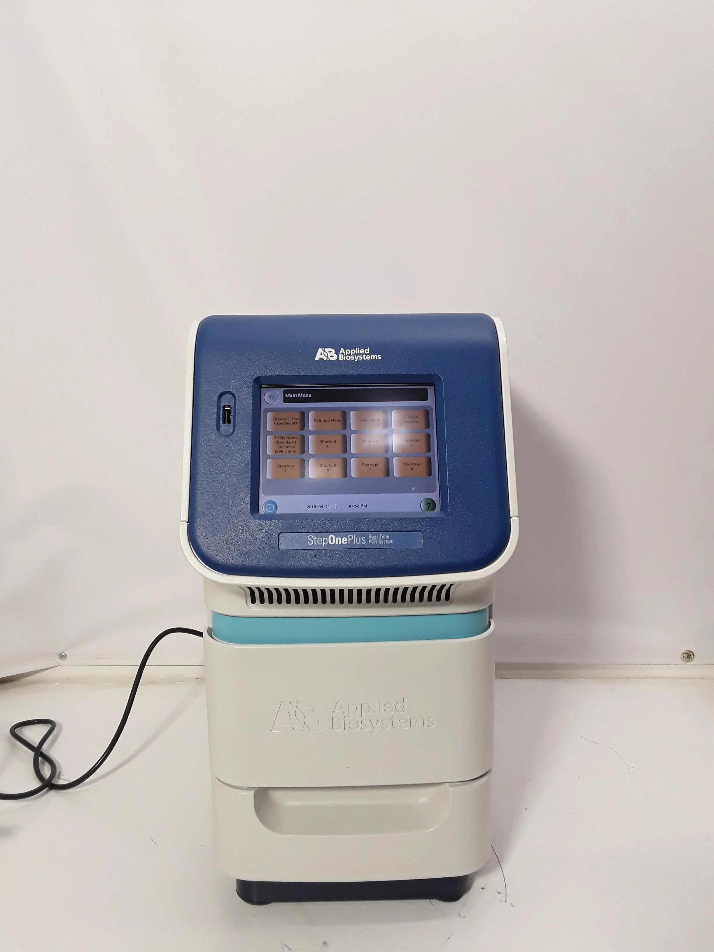 Applied Biosystems 4376592 StepOnePlus Real-Time PCR System