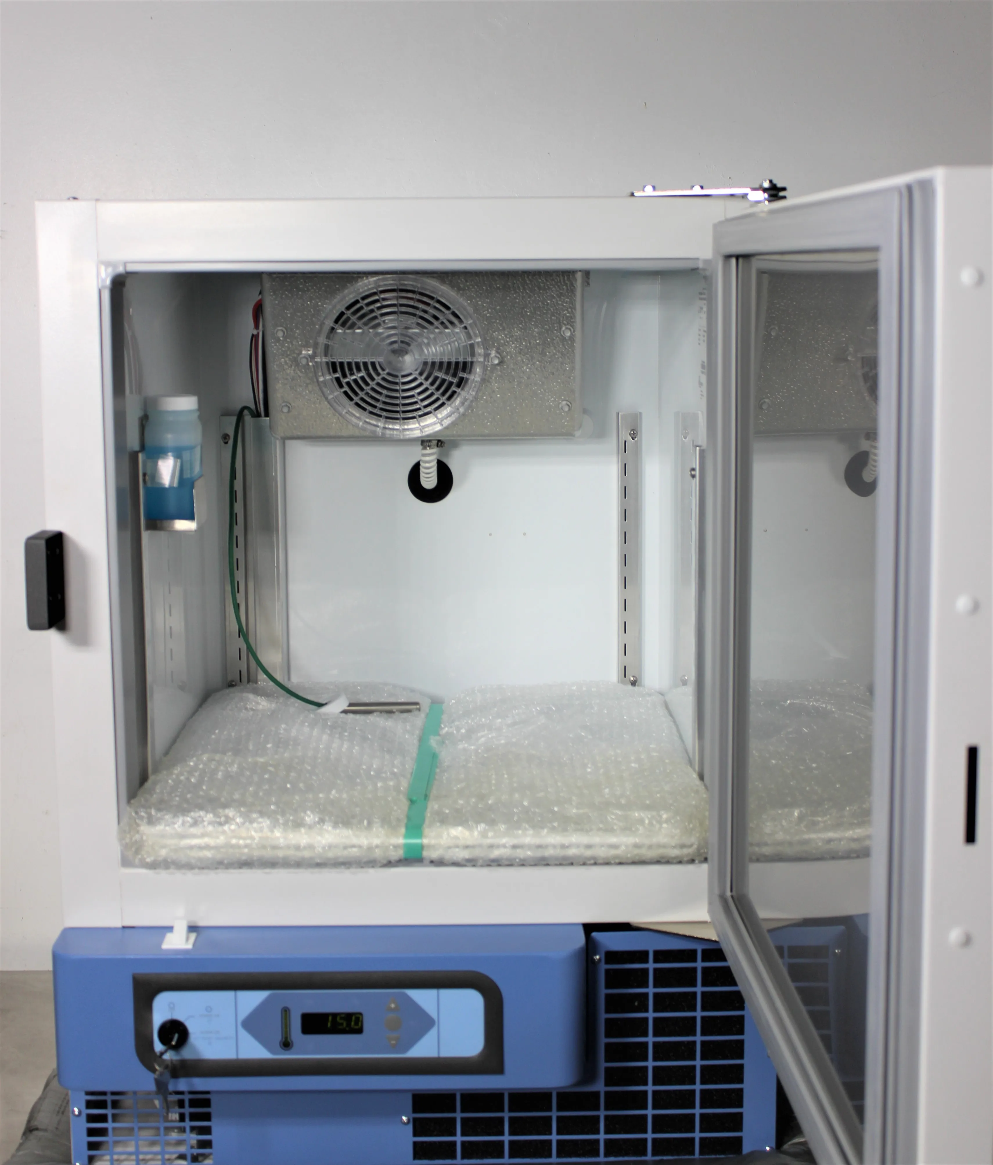 Thermo Fisher REL404A High-Performance Lab Refrigerator