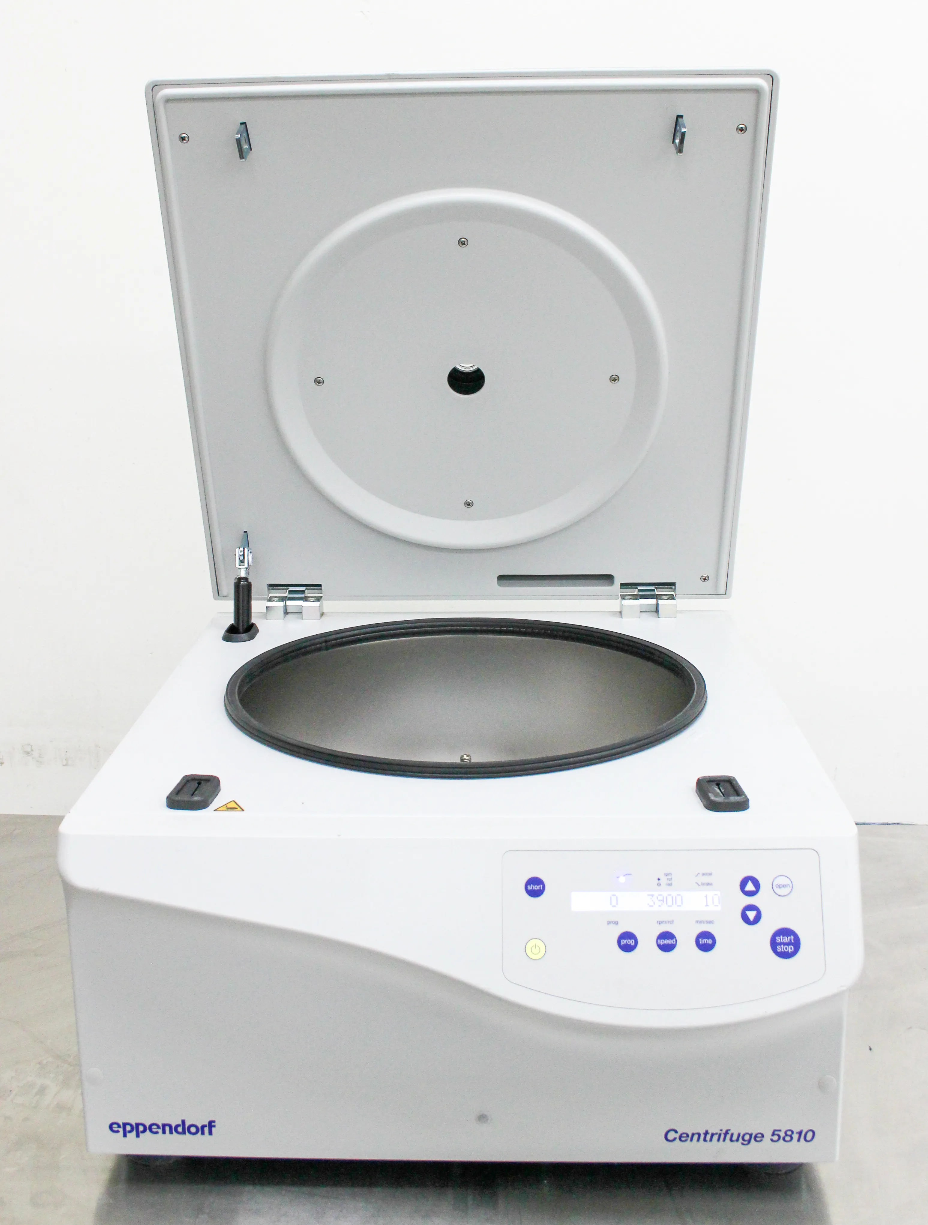 Eppendorf Benchtop Centrifuge 5810