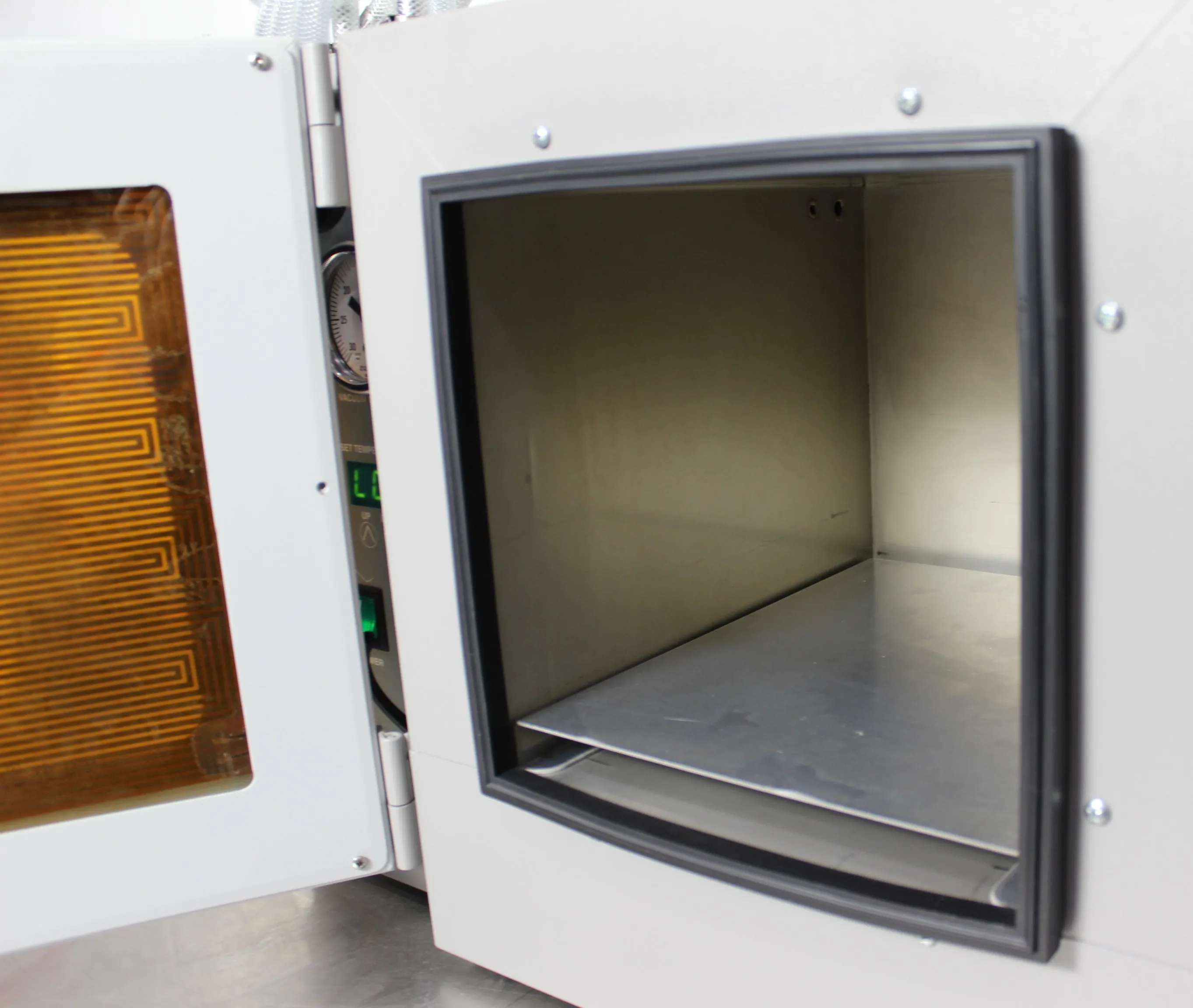 VWR Laboratory Vacuum Oven 1415M - Used with 30-Day Warranty