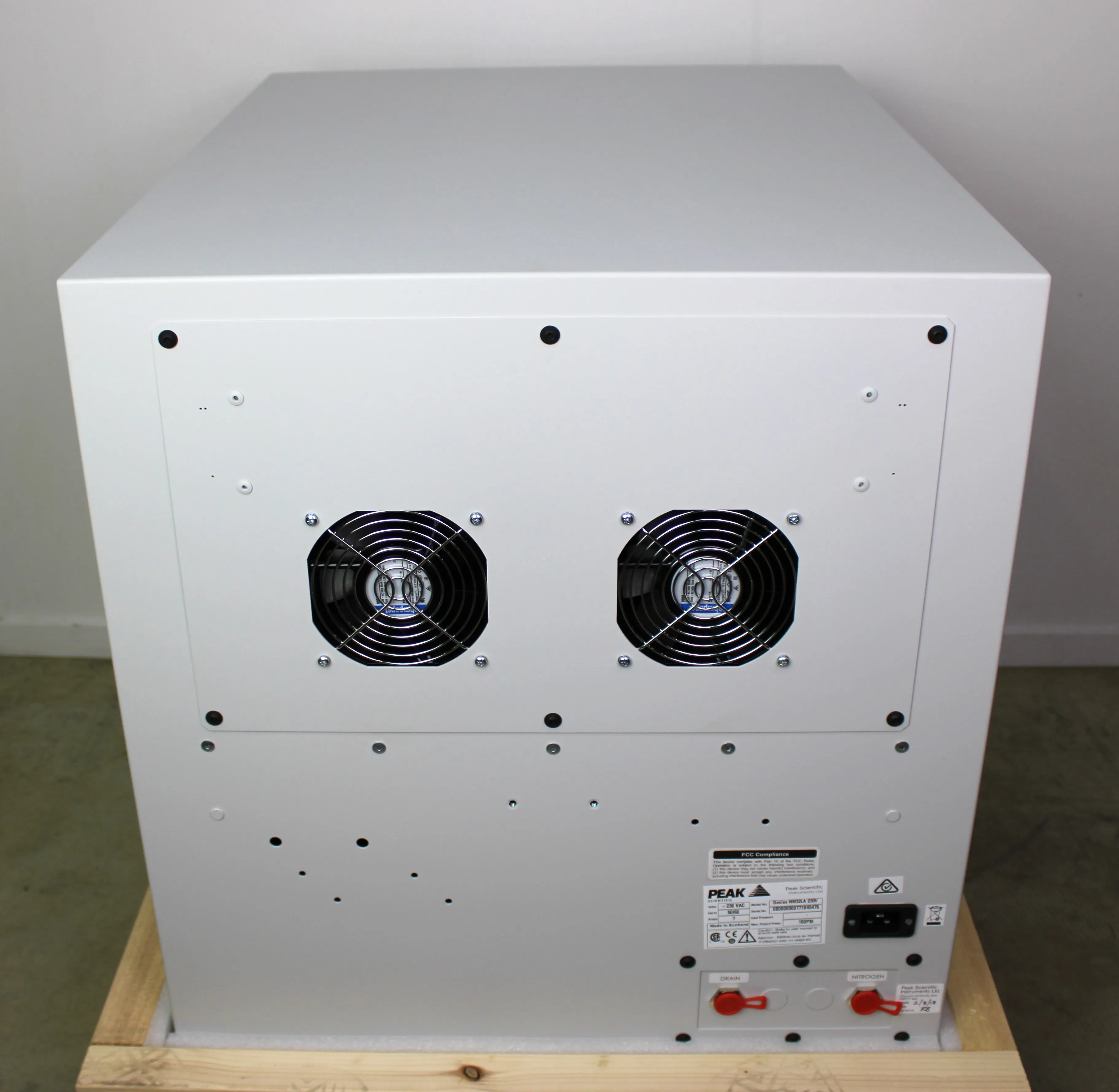 Peak Scientific NM32LA Nitrogen Gas Generator - New in Box - Multiple Units Available