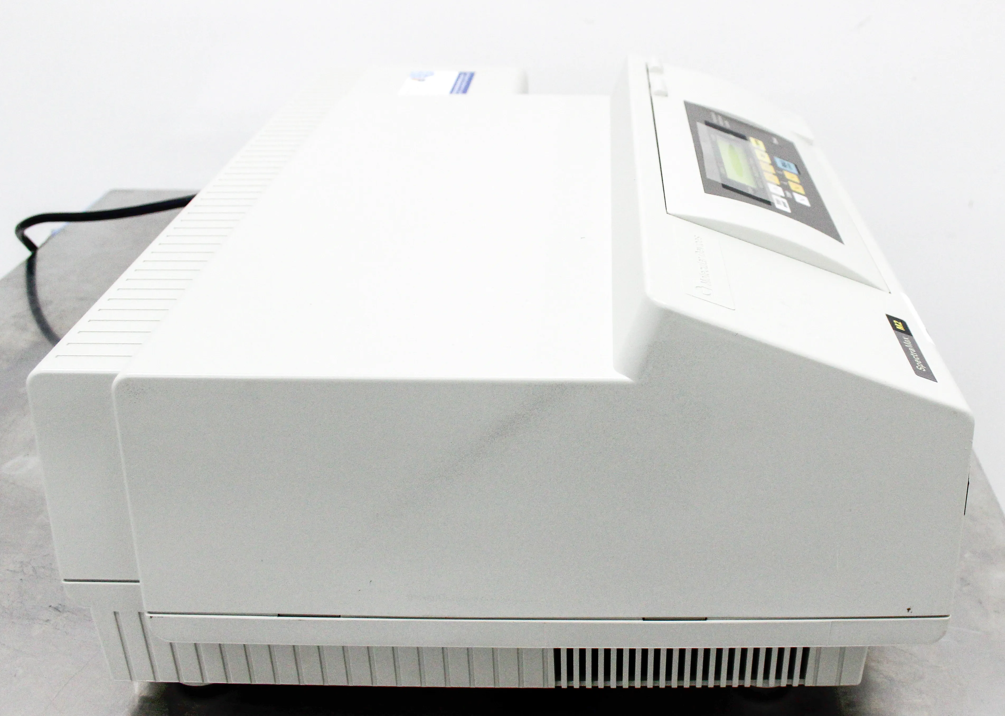 Molecular Devices SpectraMax M2 Multi-Mode Microplate Reader