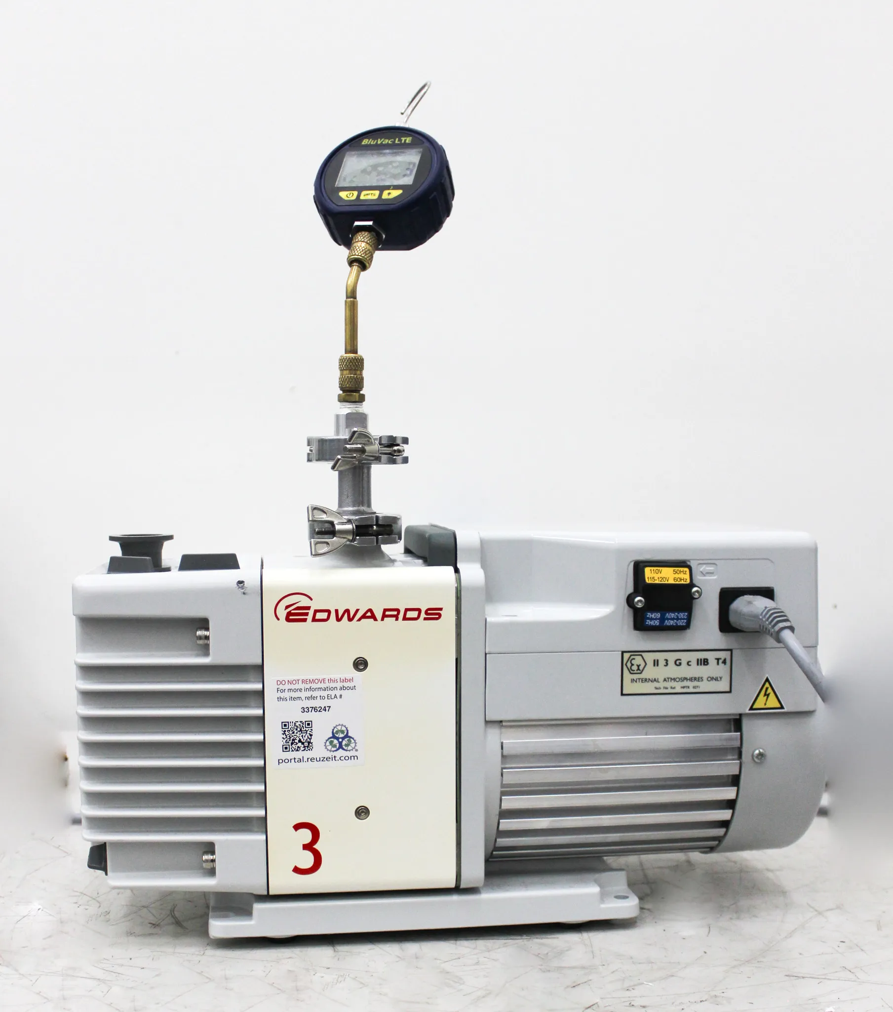 Edwards RV3 Finnigan Rotary Vane Vacuum Pump 120V 50Hz/60Hz 3.7m3h-1 / 2.2ft 3min-1