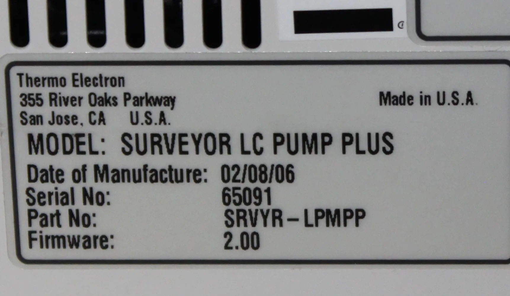 Thermo Finnigan Surveyor Pump LC Plus - Quaternary, Low-Pressure Mixing Pump with Built-In Solvent Degassing and Pulse Dampening Systems