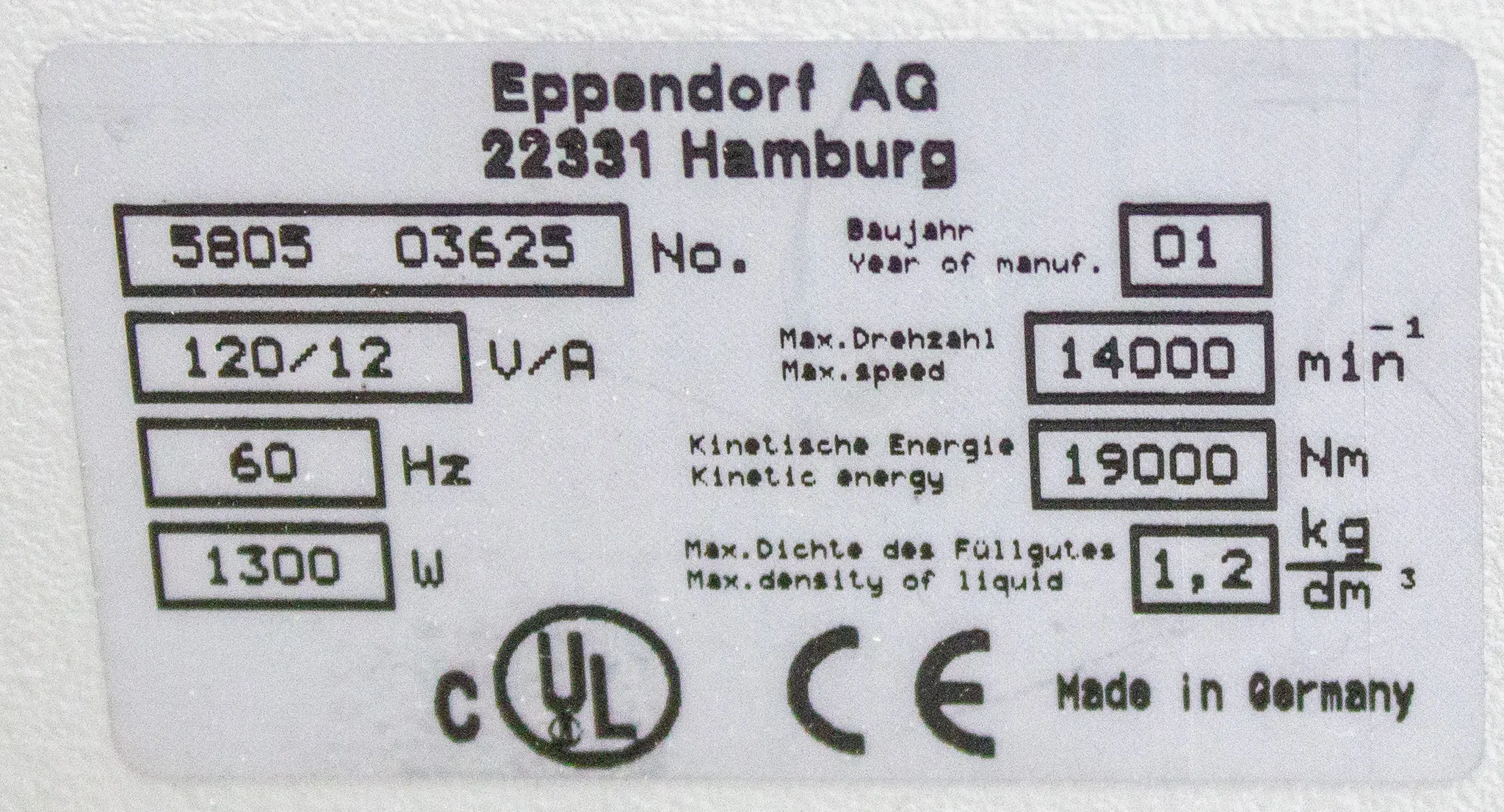 Eppendorf 5804 R Refrigerated Benchtop Centrifuge with A-2-DWP Rotor