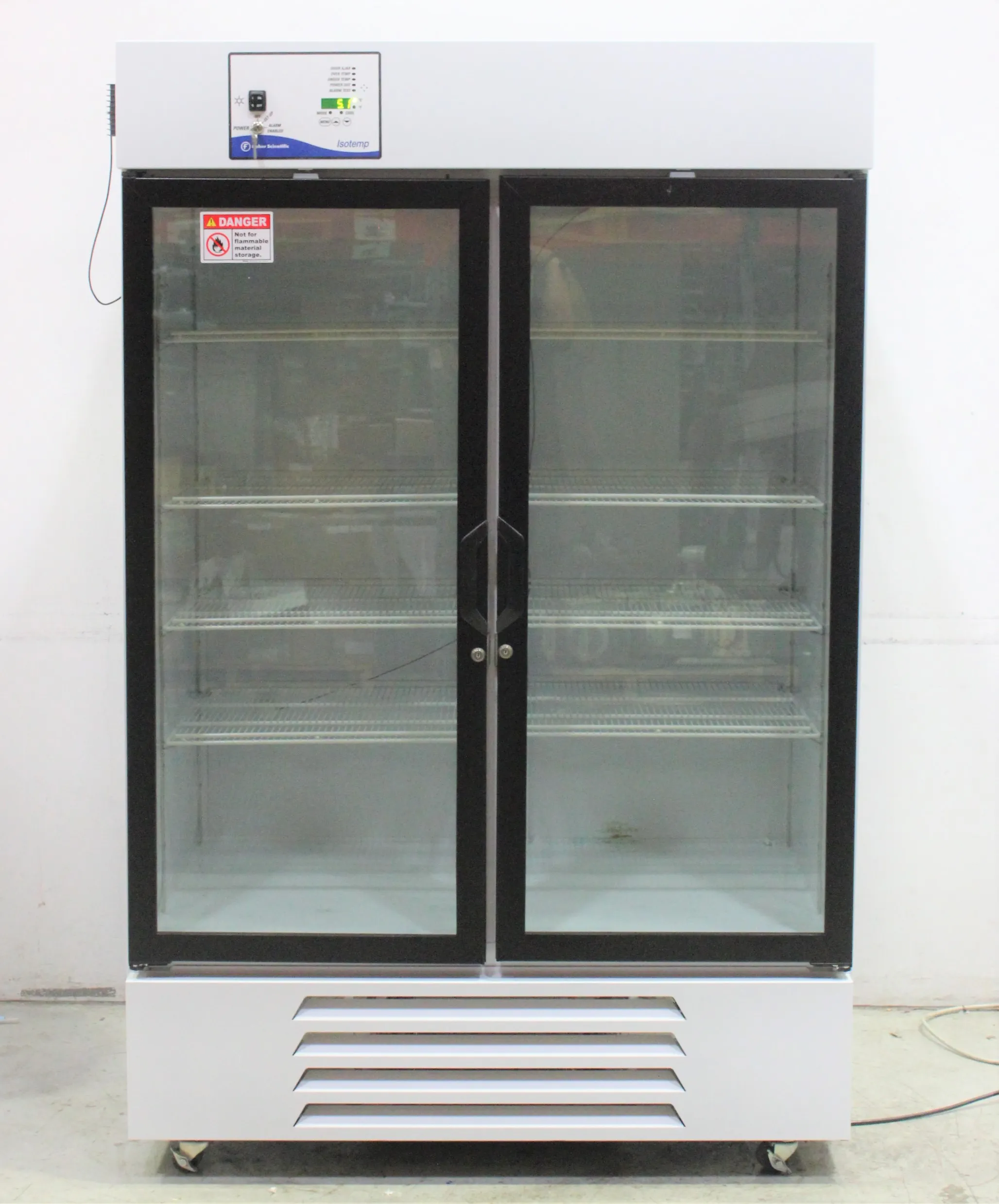 Used Fisherbrand MR49PA-GAEE-FS Refrigerator 120V 60Hz US 30-Day Warranty