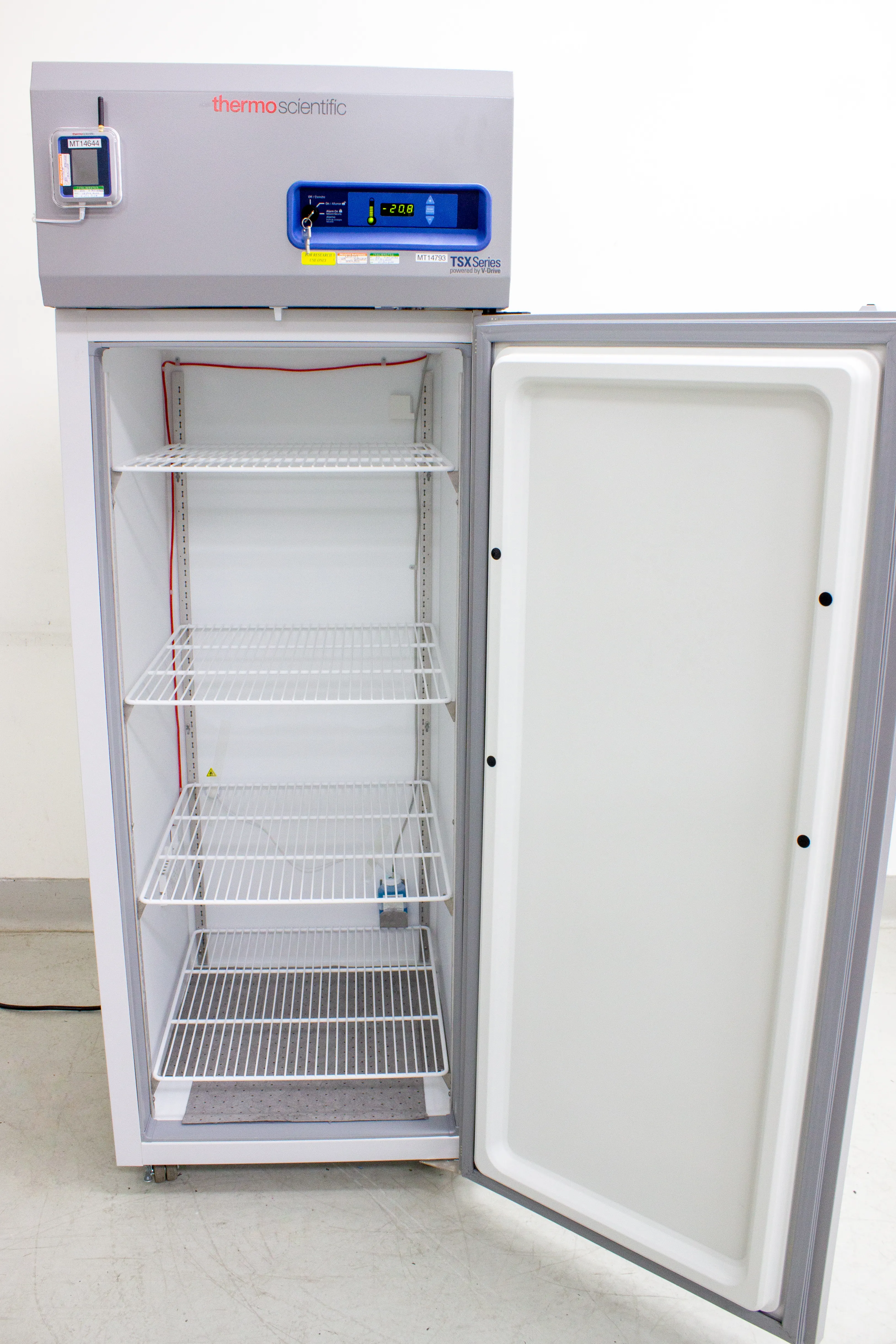 Thermo Scientific TSX2320FA High Performance -20C Manual Defrost Lab Freezer