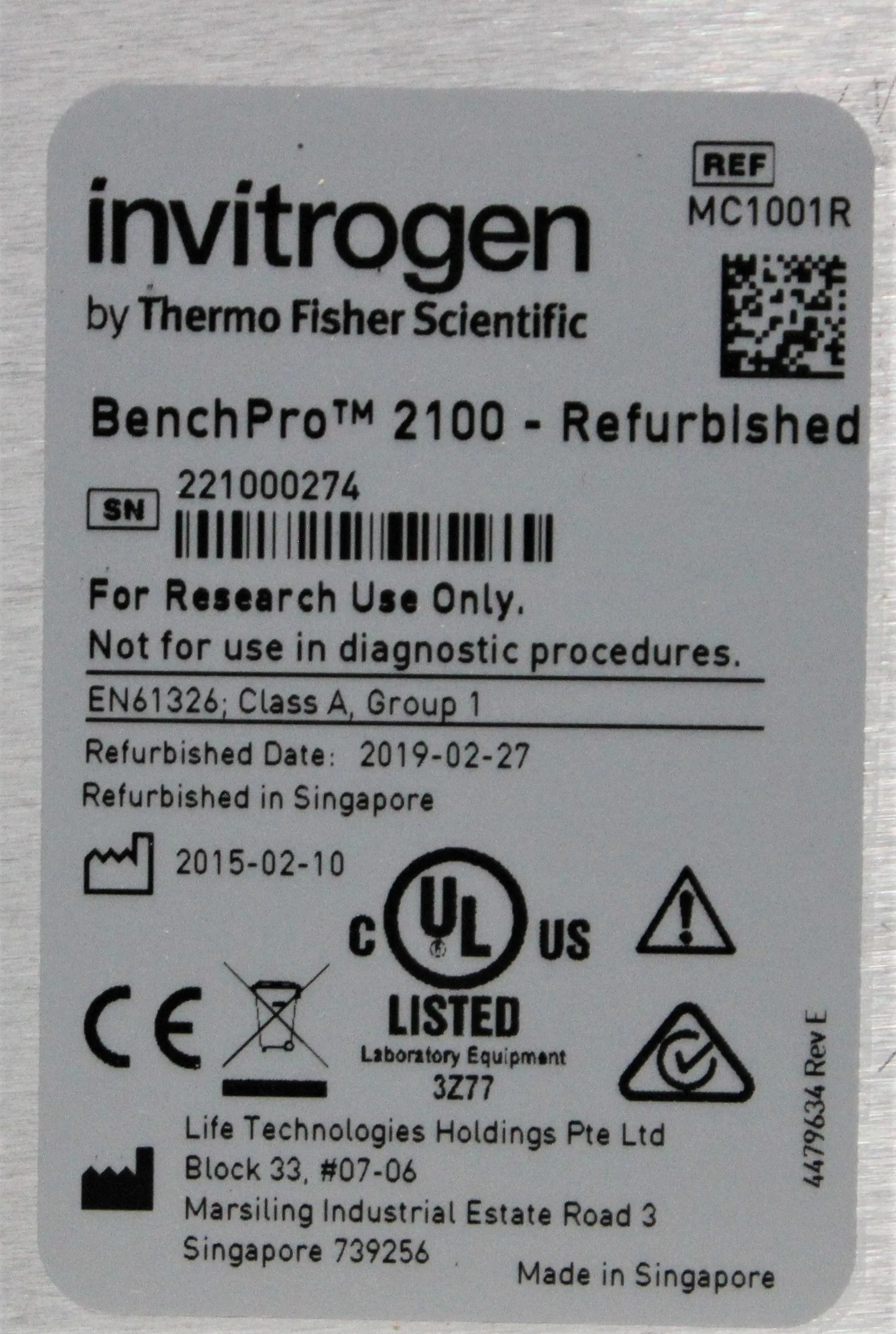 Used Invitrogen BenchPro 2100 Plasmid Purification System DNA Purification System Molecular Biology