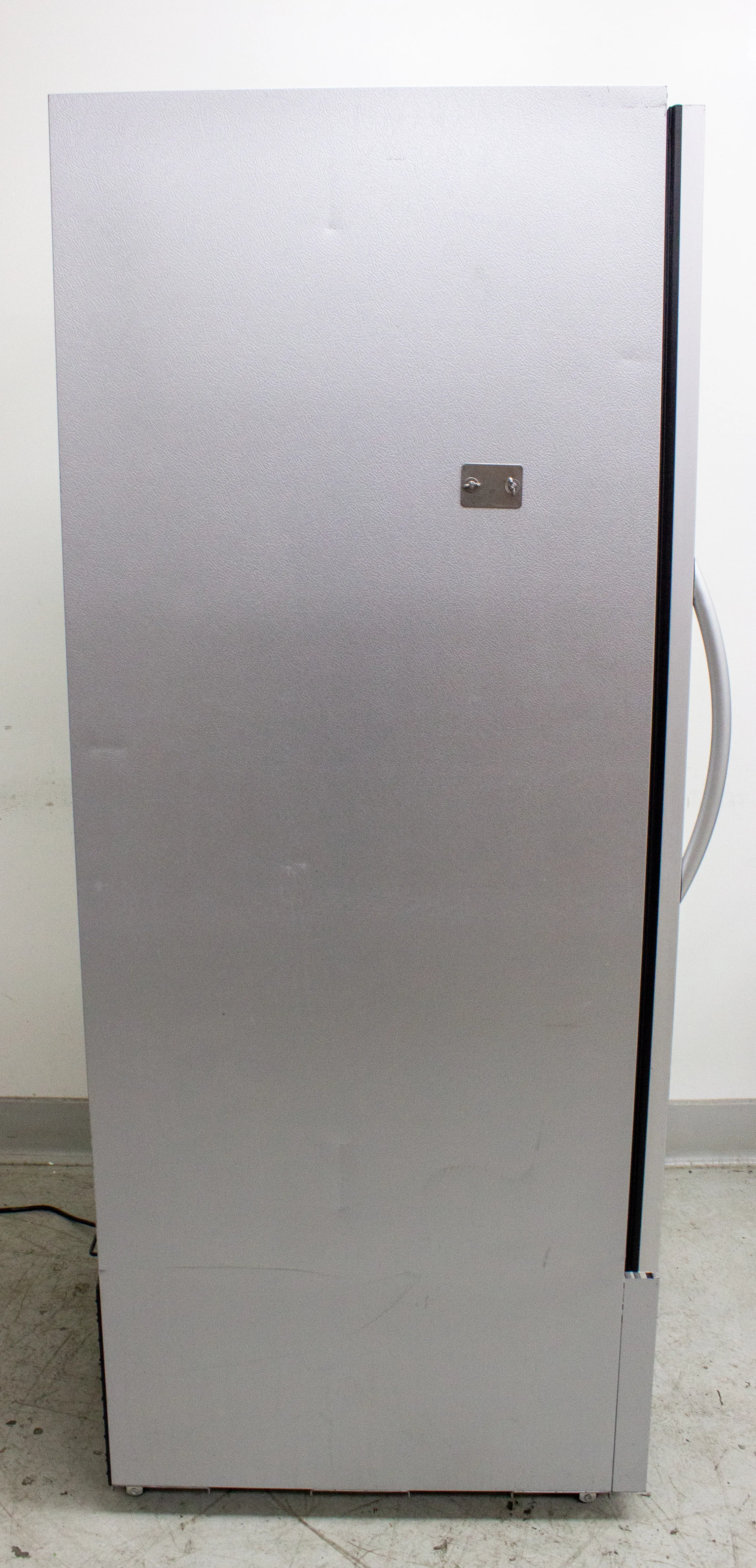 Minus Forty Technologies 22-USGR-F1-1C000-SL Refrigerator