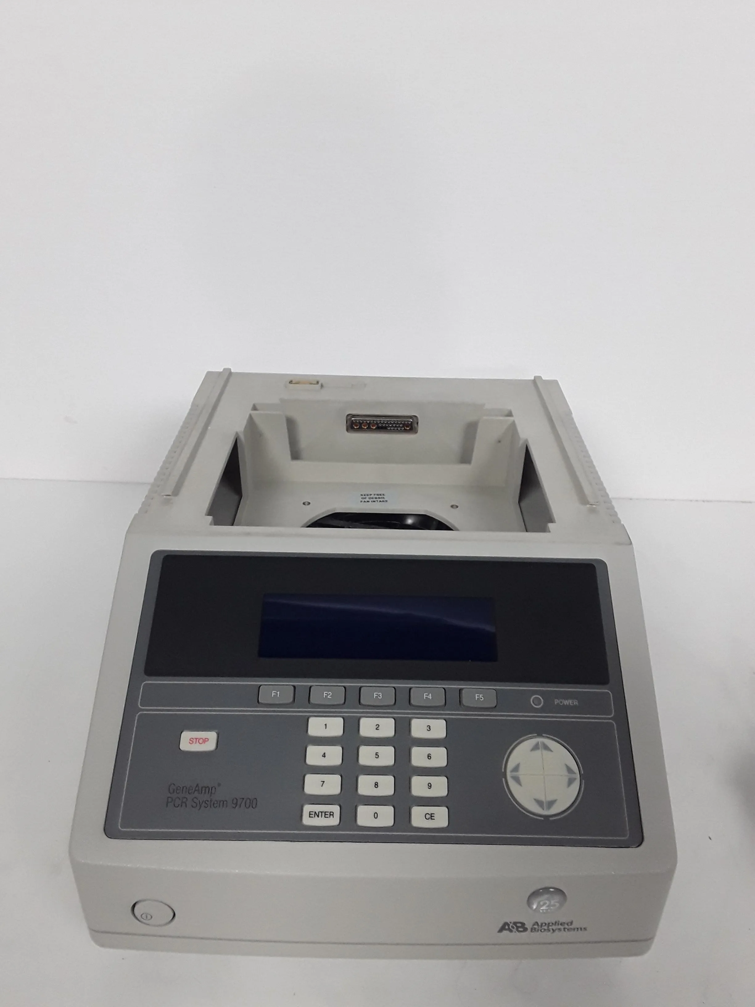 Applied Biosystems GeneAmp 9700 PCR Thermal Cycler