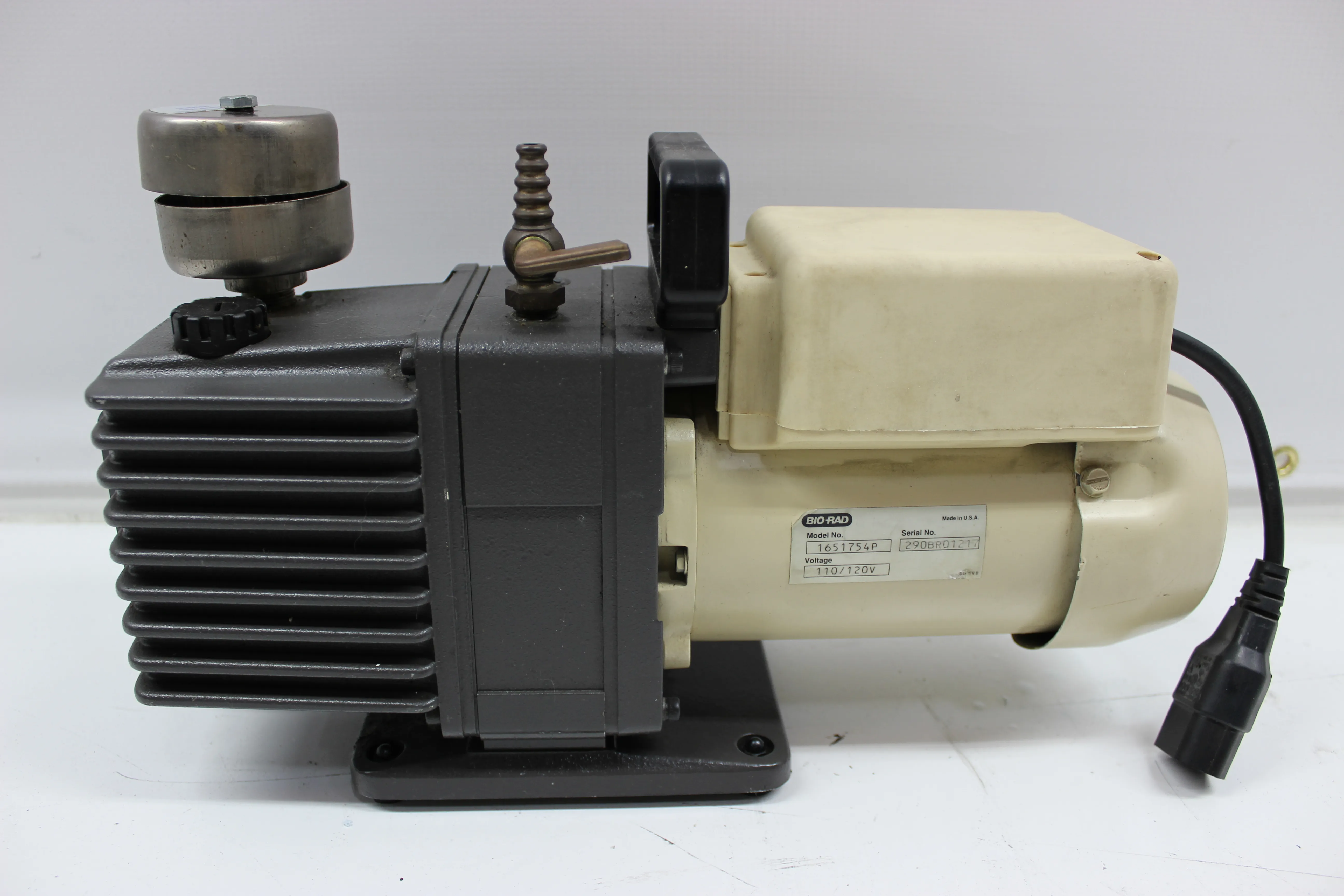 BIO-RAD Vacuum Pump 1651754P Laboratory Vacuum Pump