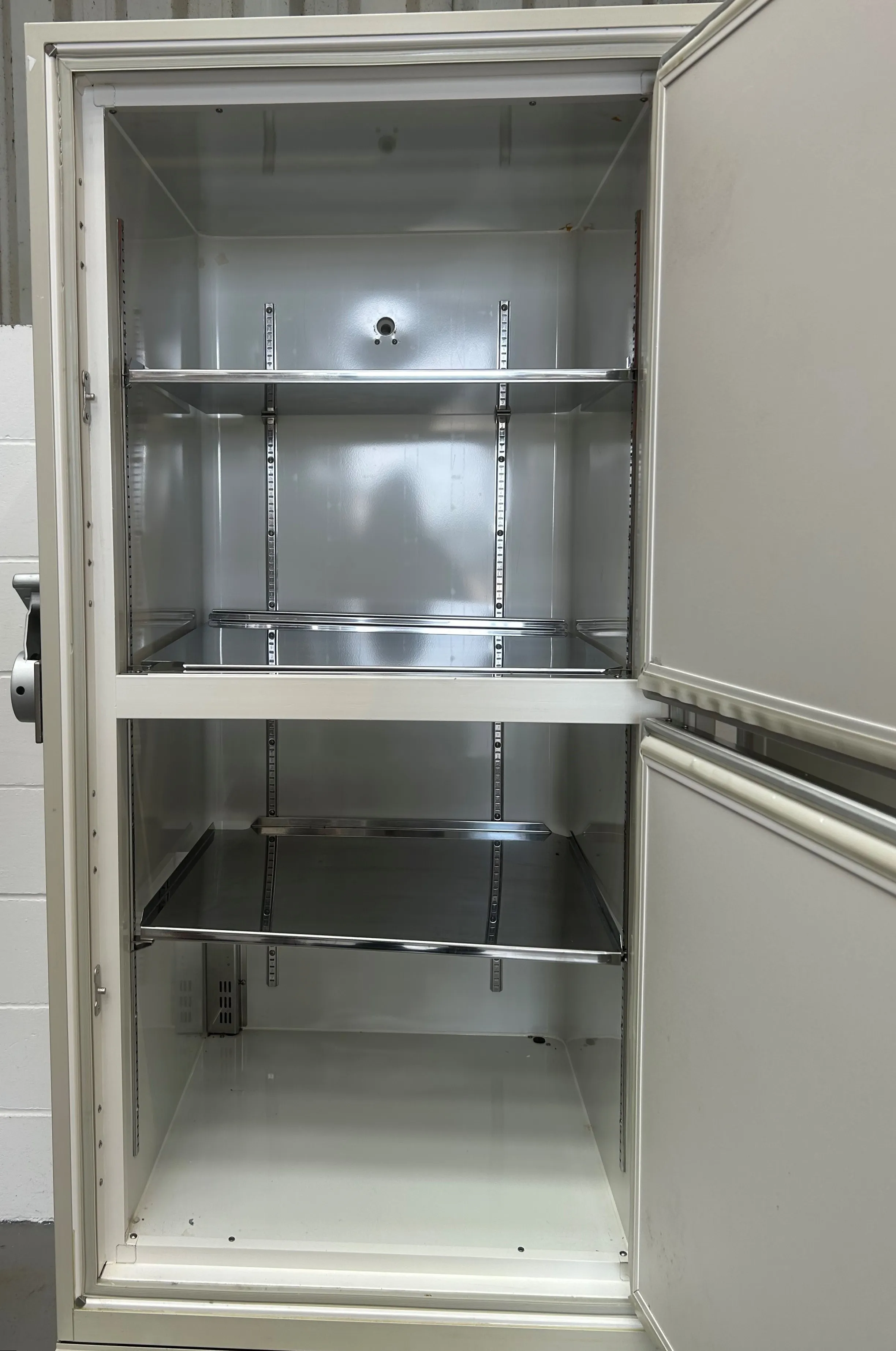 Sanyo MTR-G85C Ultra Low Laboratory Freezer