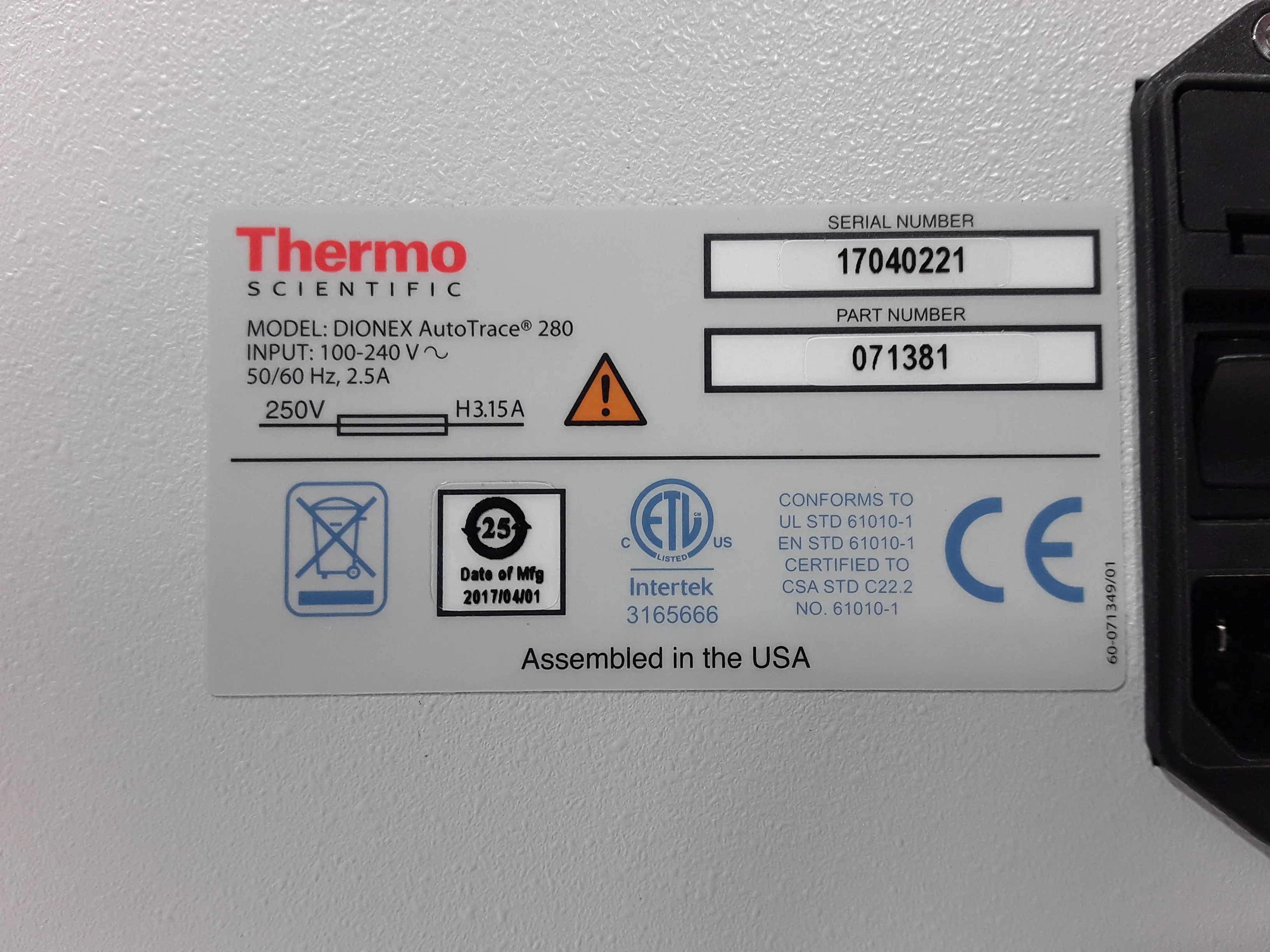 Thermo Fisher Dionex AutoTrace 280 Solid-Phase Extraction Instrument