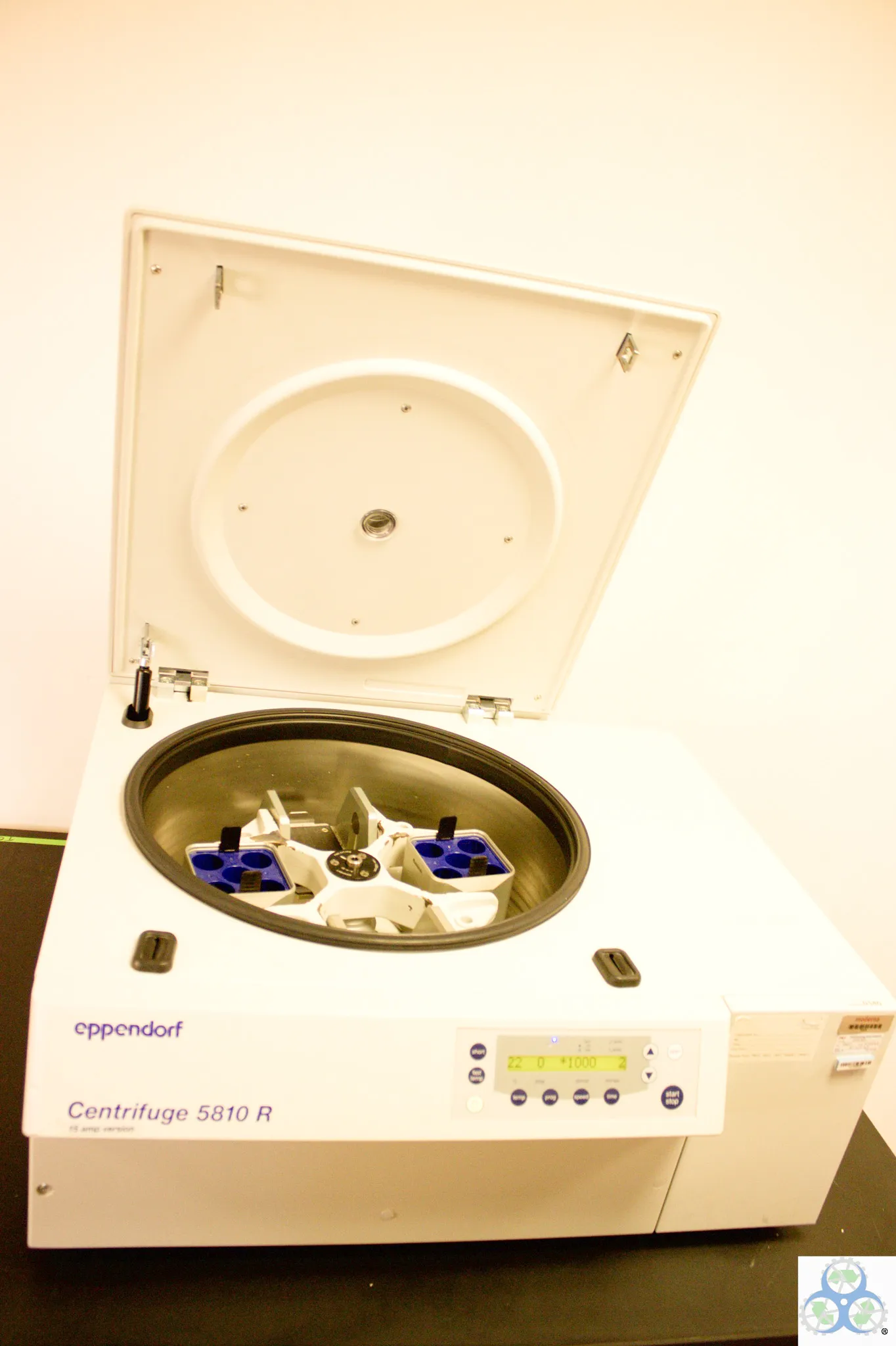 Eppendorf Refrigerated Benchtop Centrifuge 5810 R