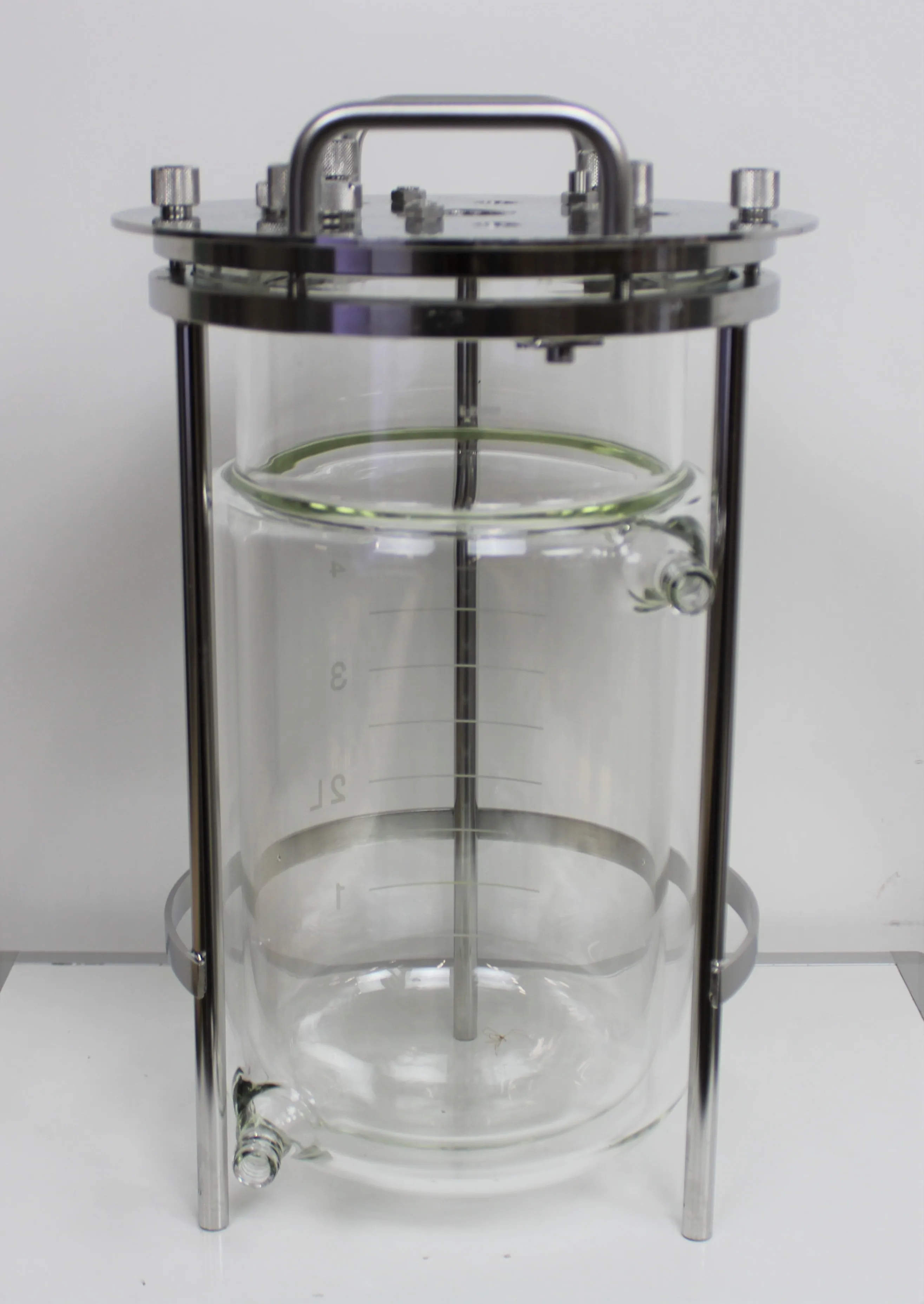 B Braun Chromatography Column 5L Capacity