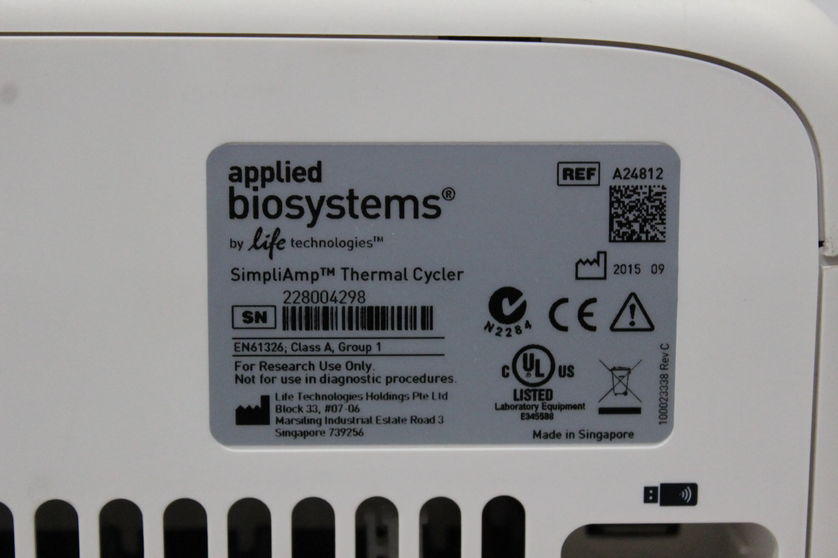 Applied Biosystems SimpliAmp Thermal Cycler A24812 PCR Molecular Biology