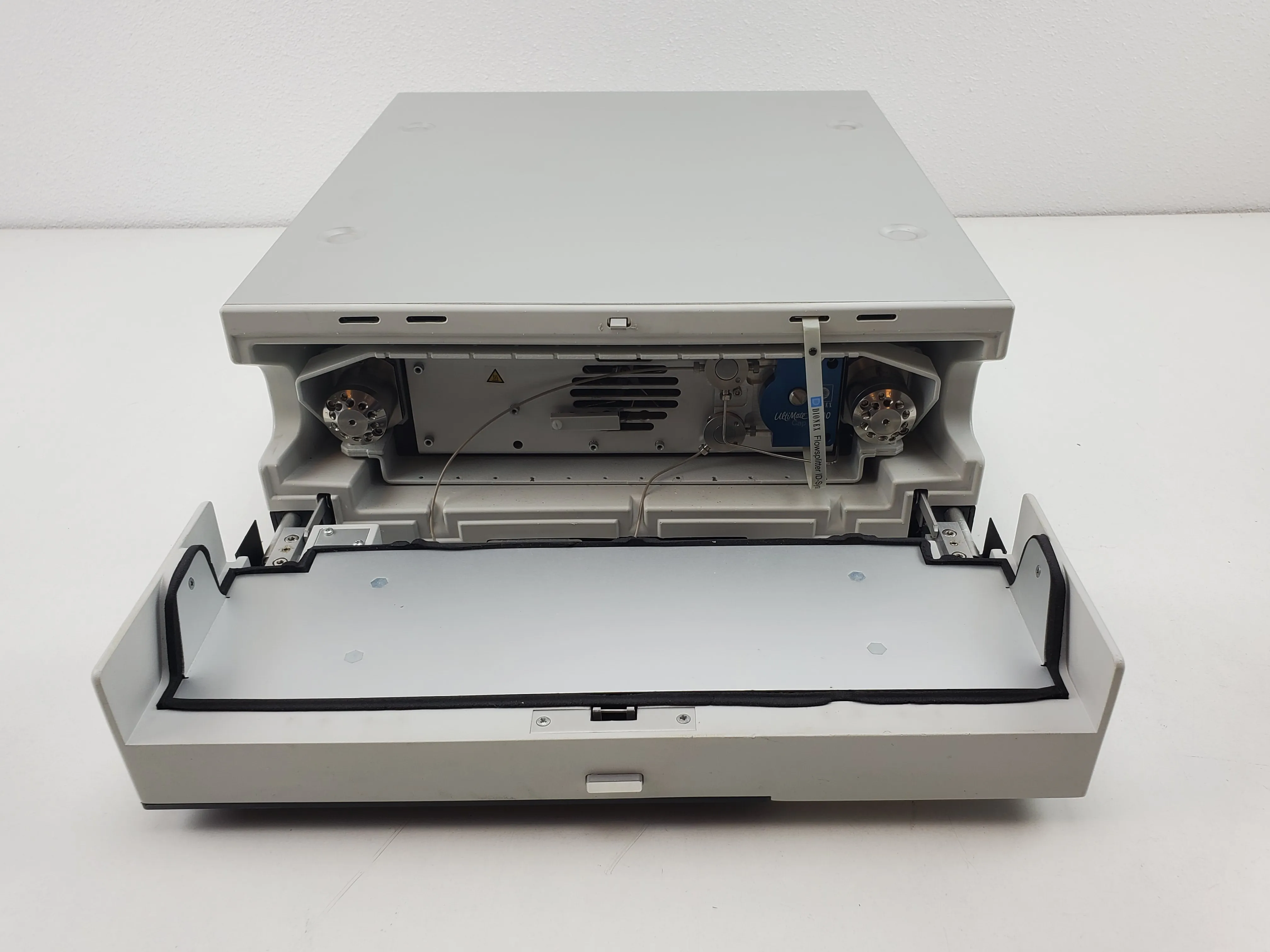 Thermo Scientific FLM-3100 Flow Scintillation Analyzer HPLC ULTIMATE 3000 Chromatography