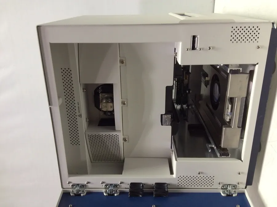 Applied Biosystems ViiA 7 Real-Time PCR System 4453552R with Accessories