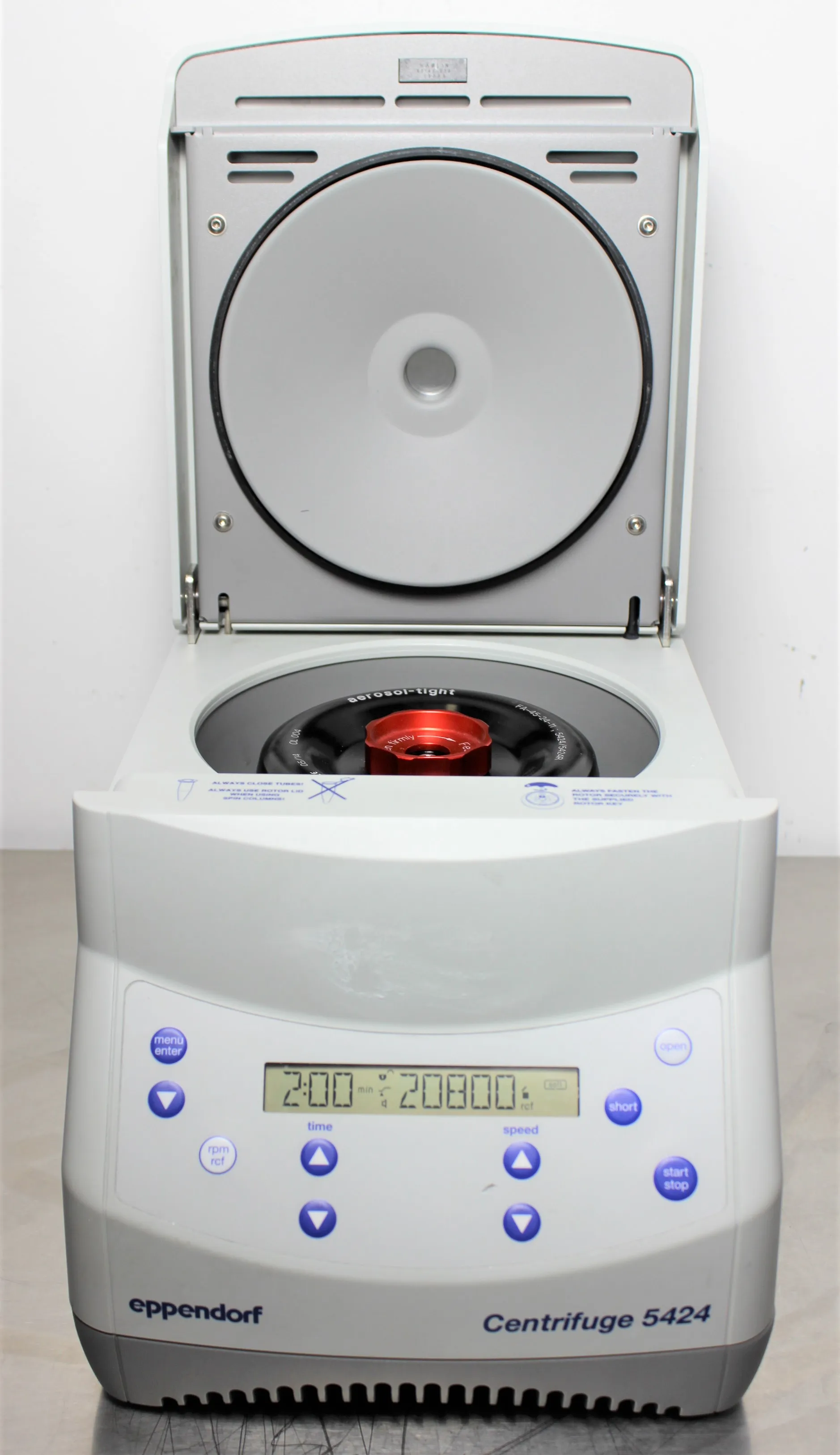 Eppendorf Centrifuge 5424