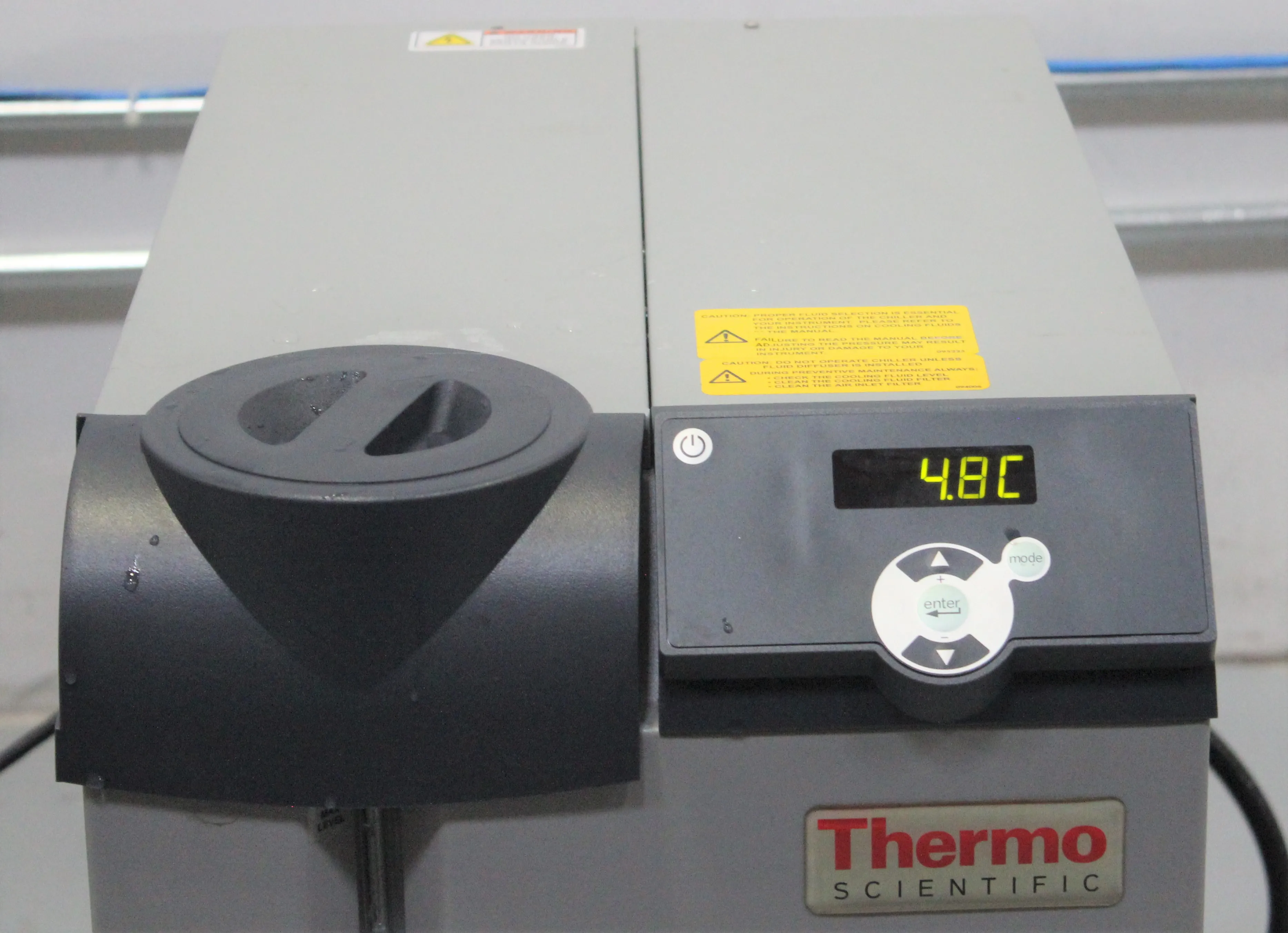 Thermo Scientific Neslab ThermoFlex900 Recirculating Chiller