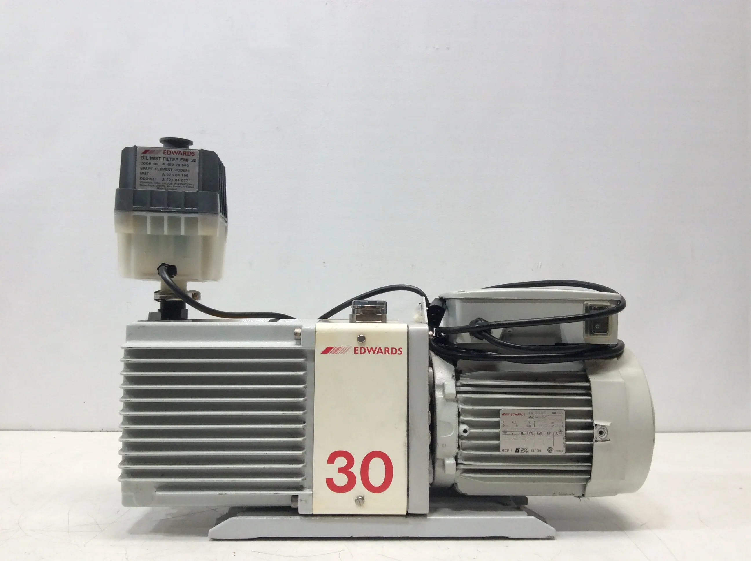 Edwards E2M30 Vacuum Pump