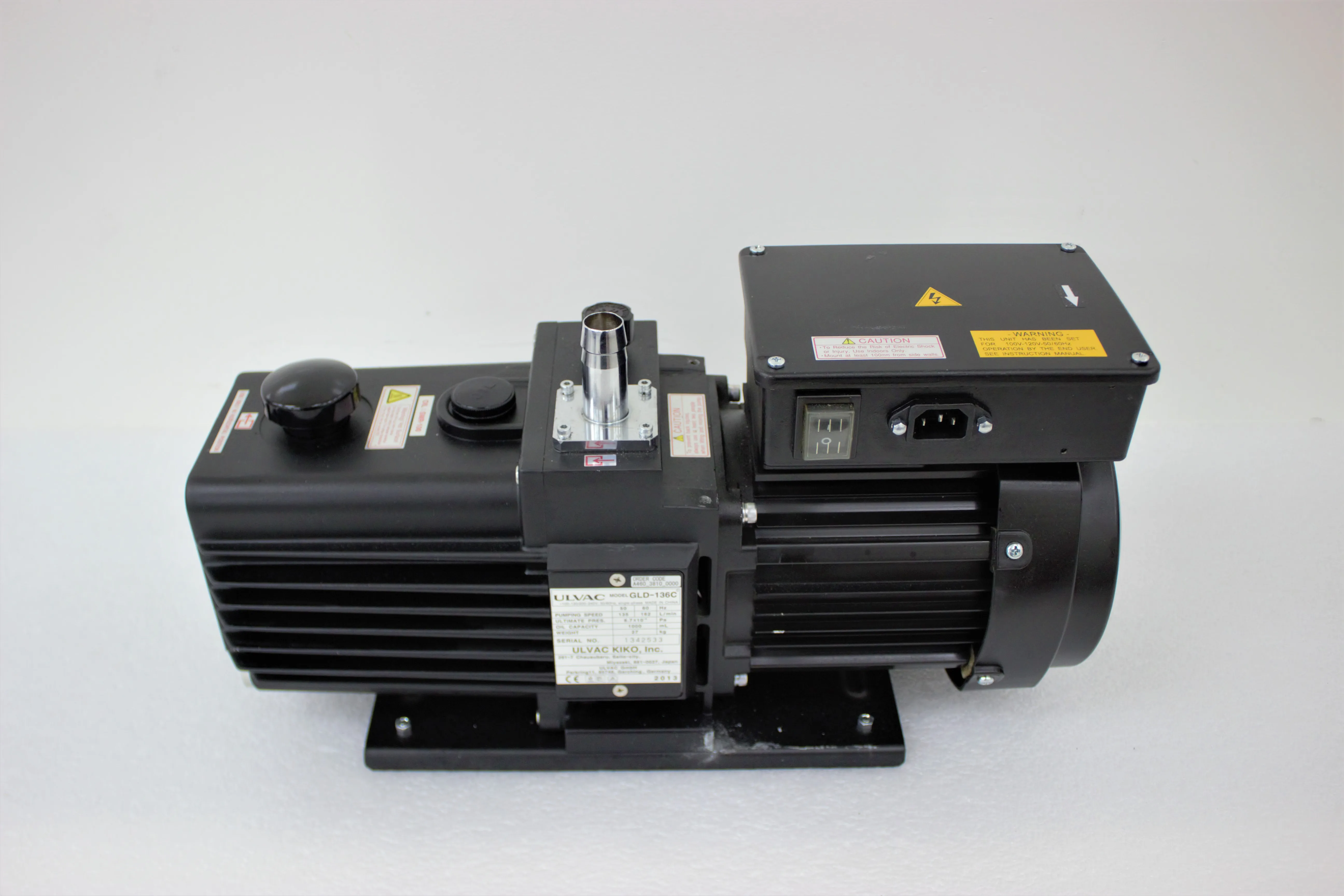 Used Ulvac GLD-137CC Vacuum Pump 50/60Hz 120V/220V 30-Day Warranty