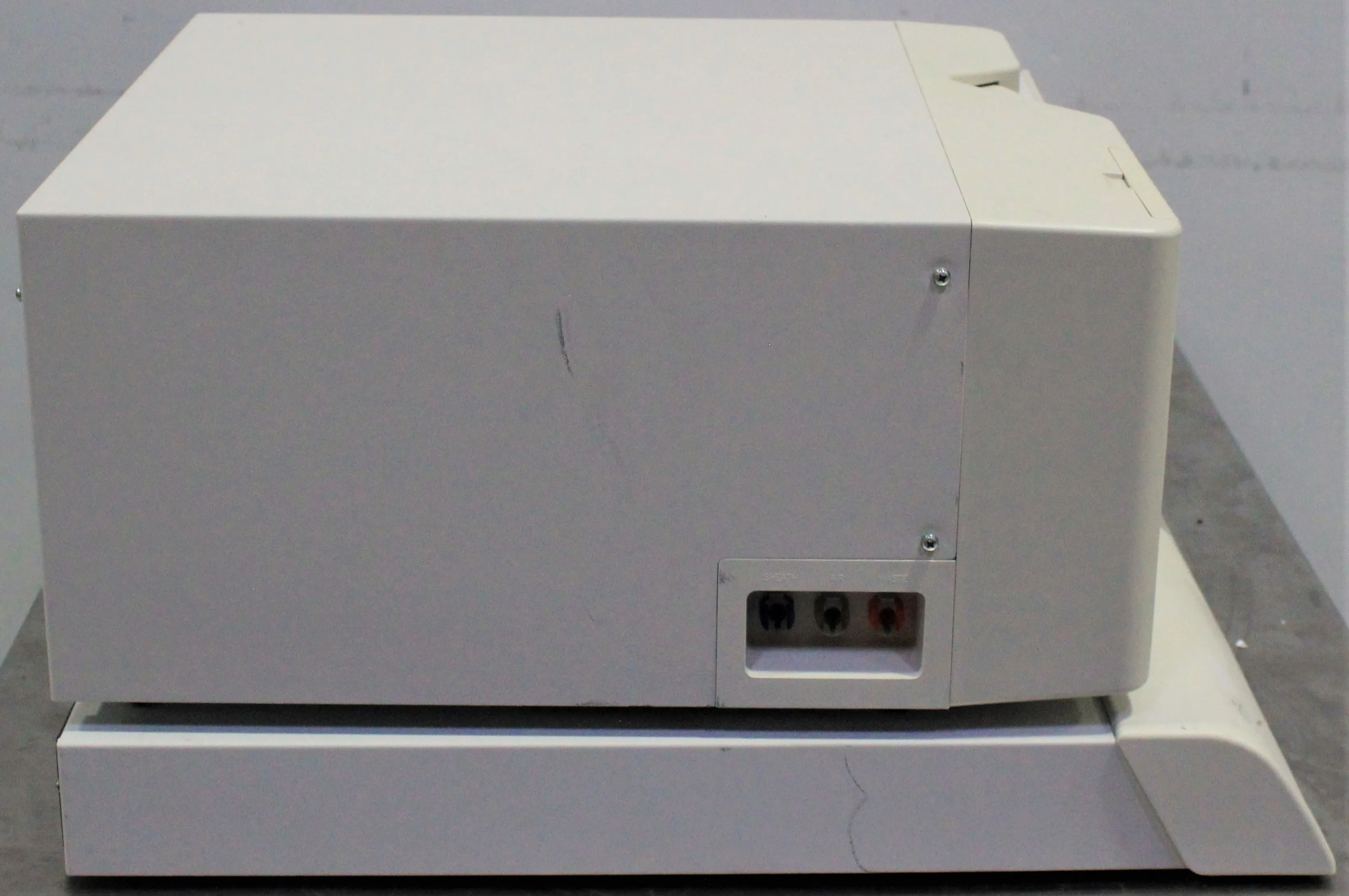 Used Luminex 200 Cell Based Assay Analyzer with 30-Day Warranty