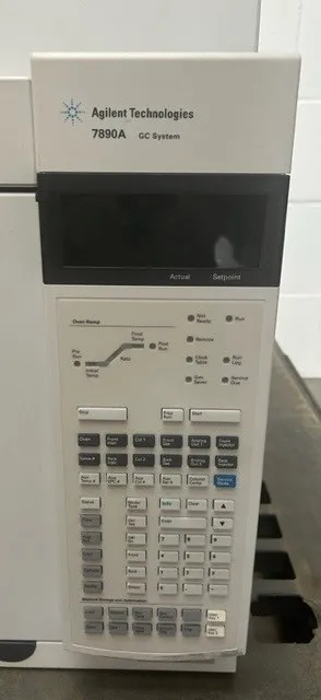 Agilent 7890A GC System with 7683B Series Injector