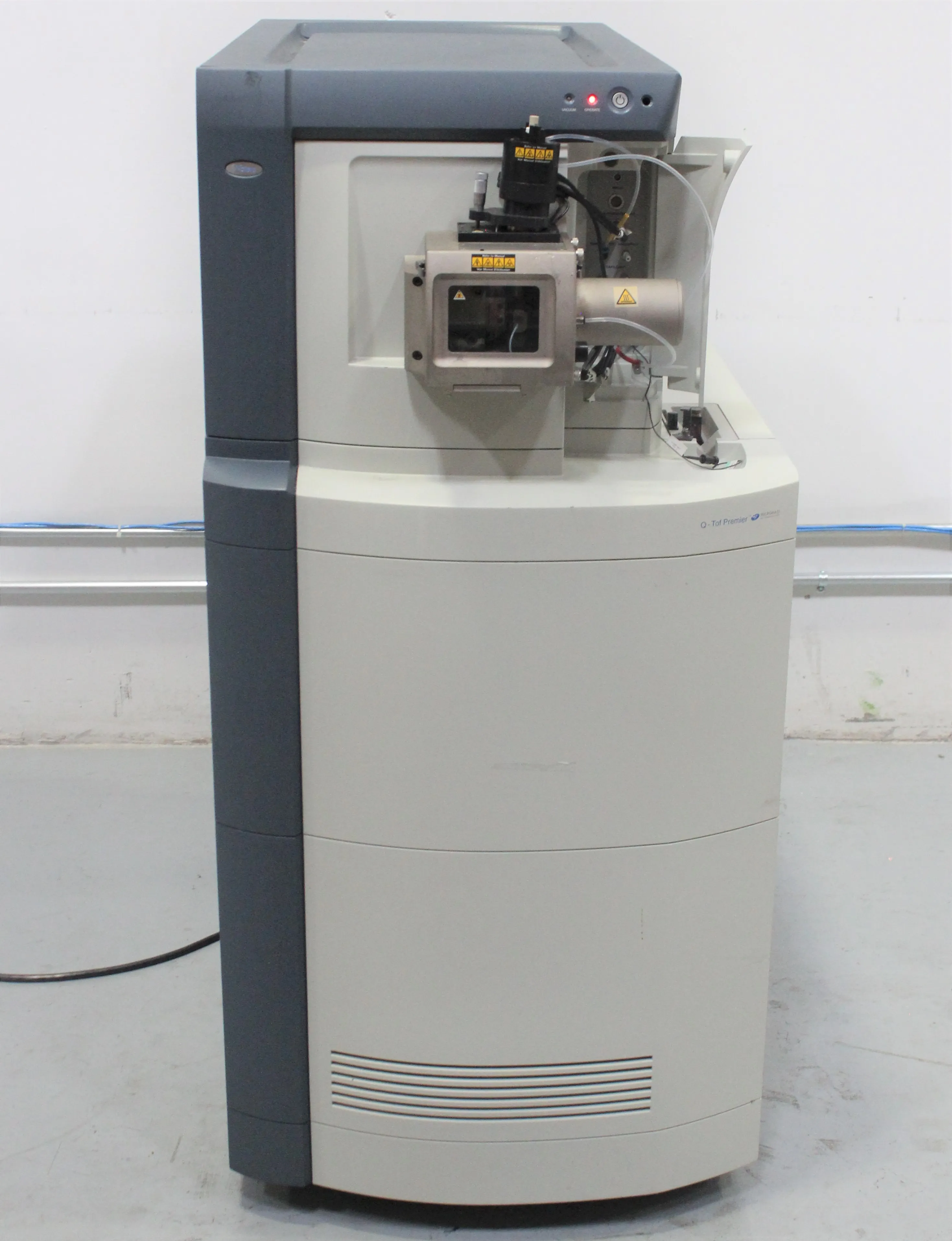 Waters / Micromass Q-TOF Premier LC / MS Mass Spectrometry System