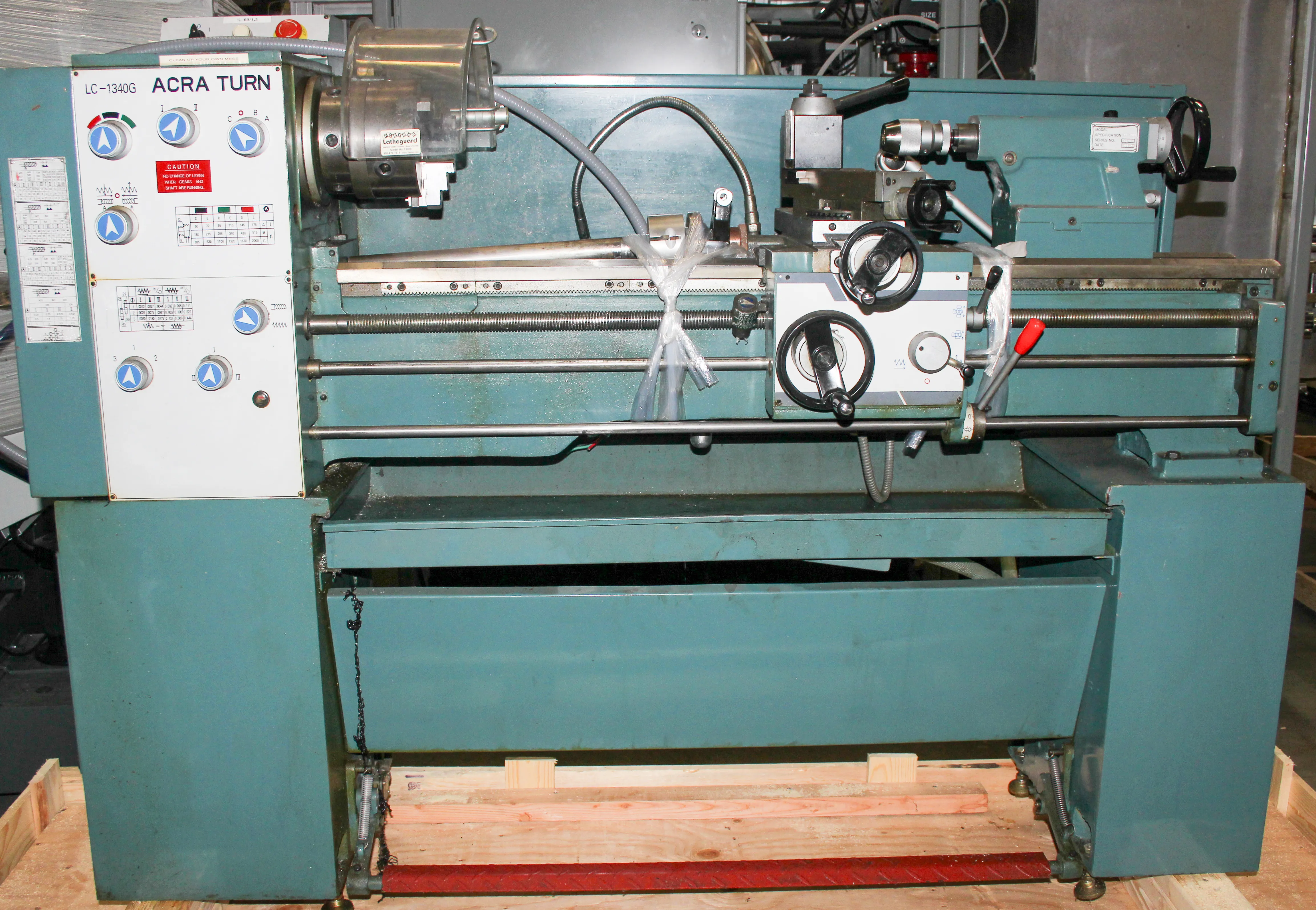 Acra Turn LC-1340G Engine Lathe