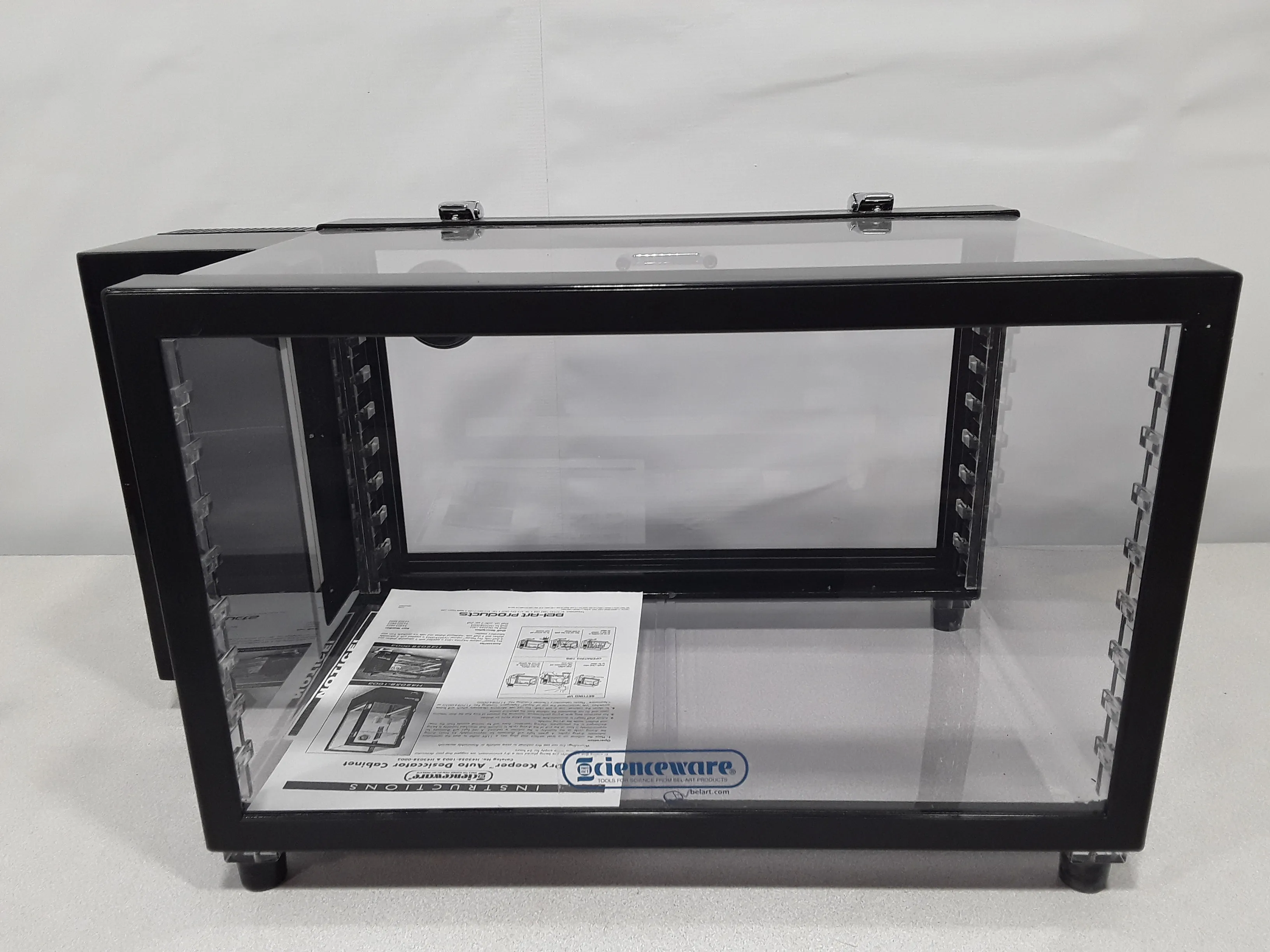 Sanplatec Corp Dry Keeper Auto Desiccator Horizontal Cabinet Cat No. H42058-0003