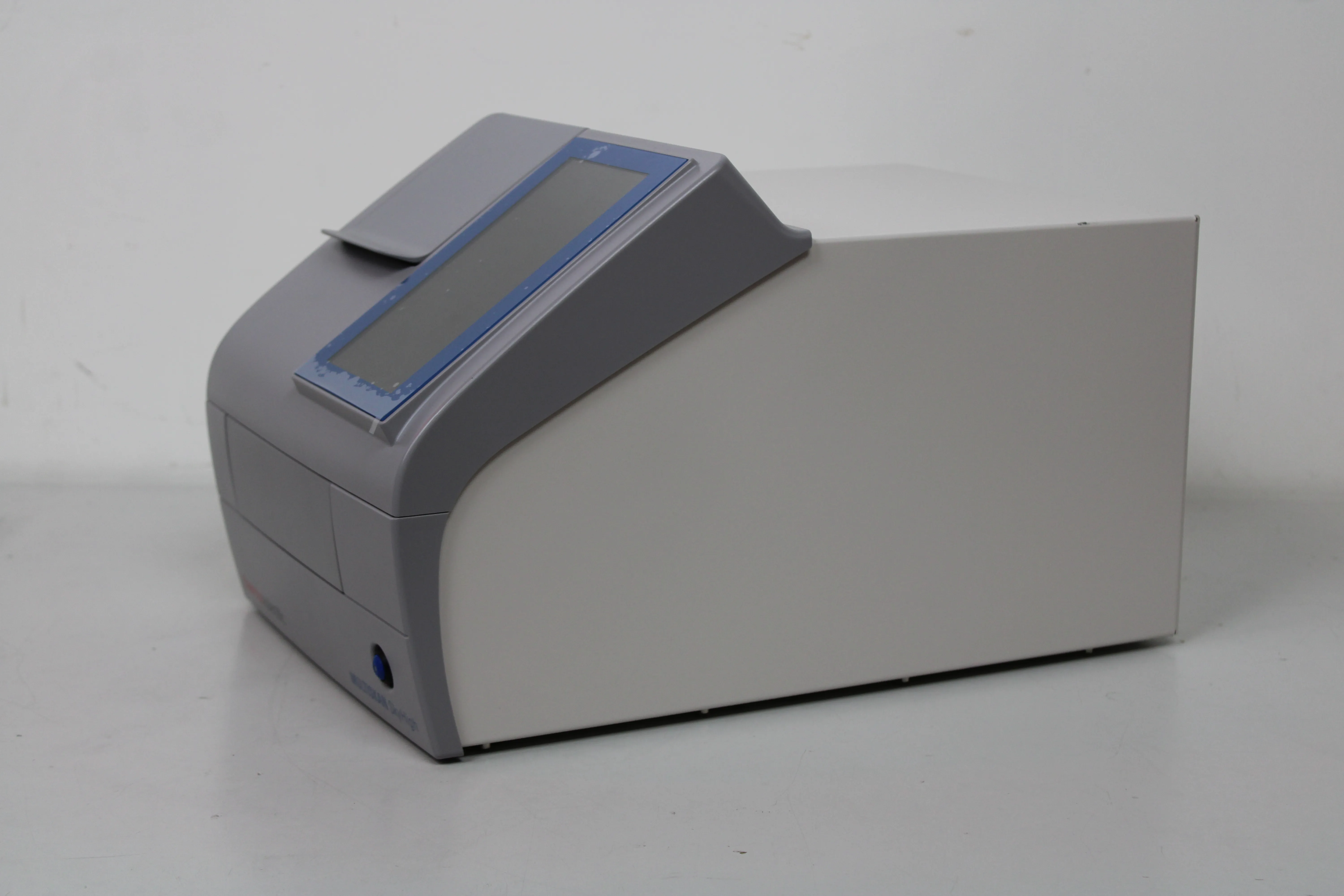 Thermo Scientific Multiskan SkyHigh Microplate Spectrophotometer