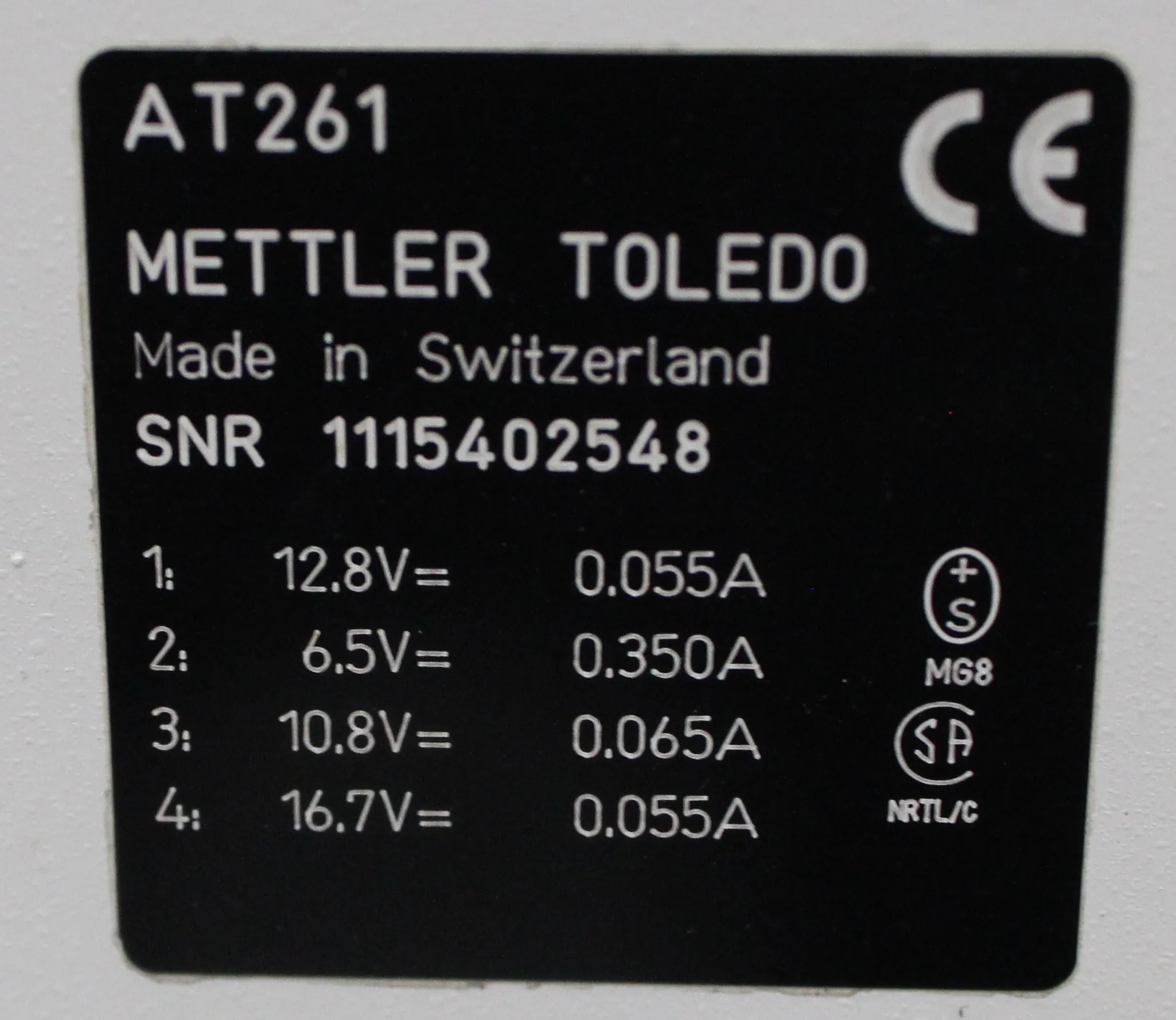 Mettler-Toledo AT261 Analytical Balance