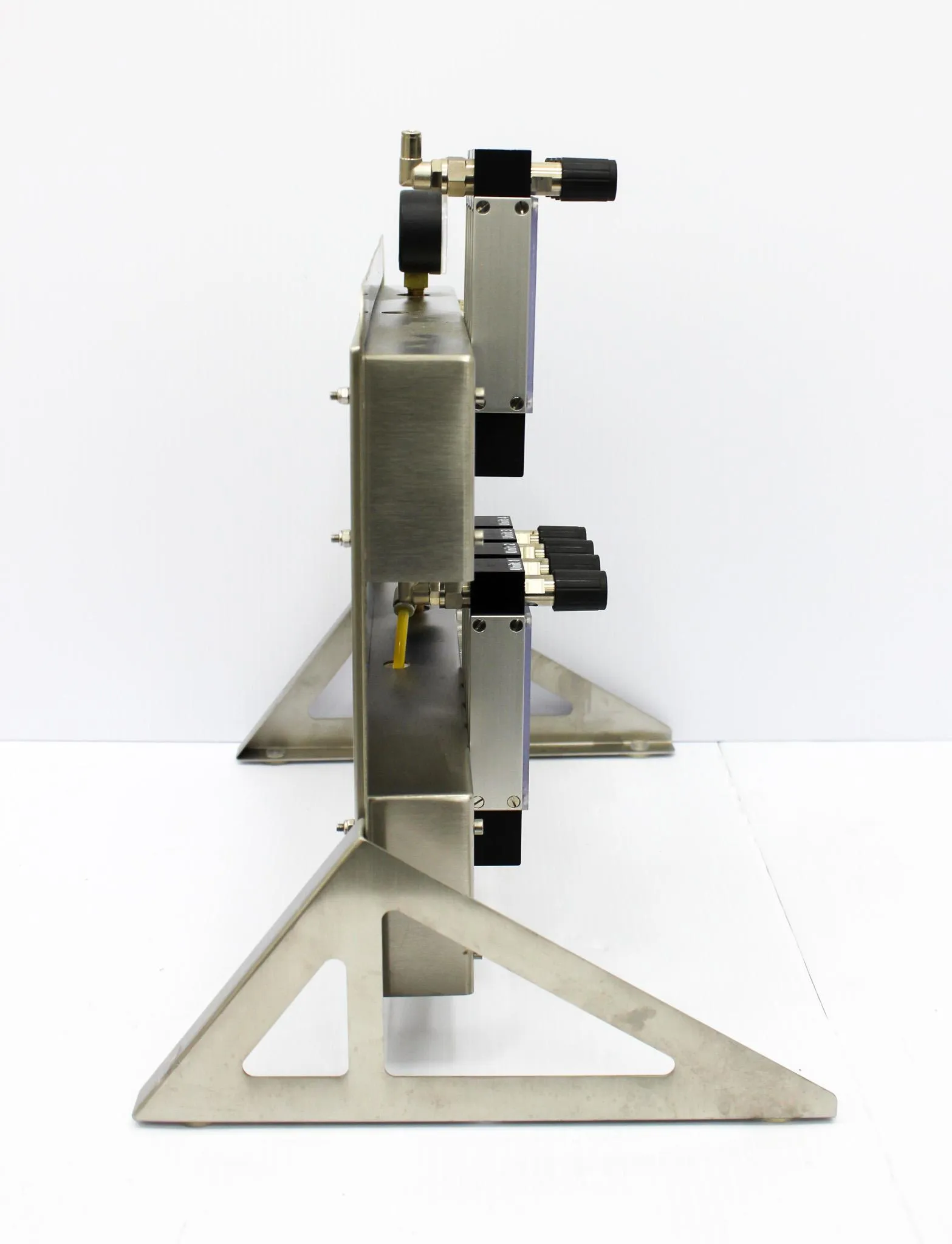 Eppendorf Rotameter Gassing Station with Stand and Feet, 1260sL/h Gas Flow