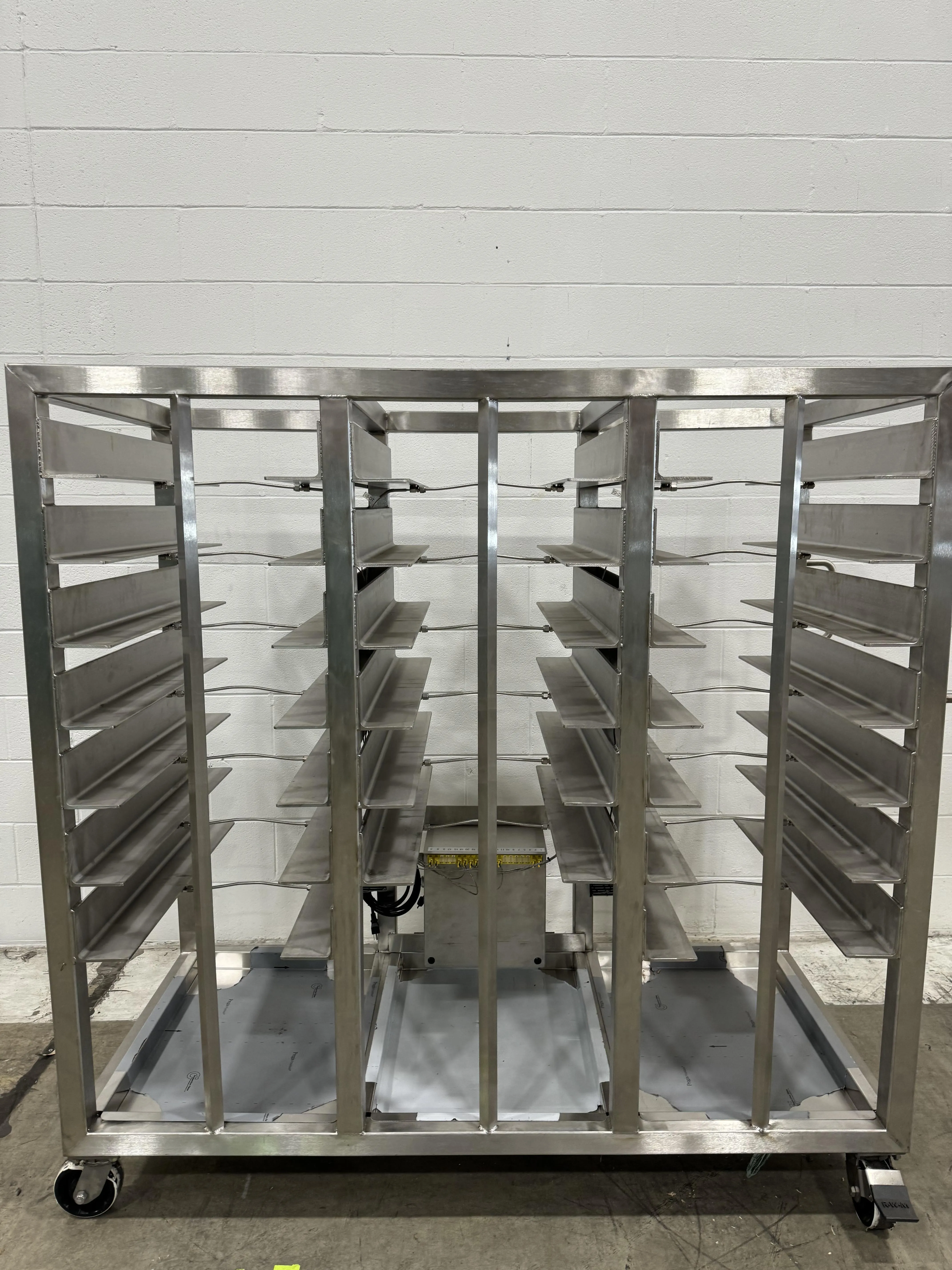 Used Bag Thaw Cart 07 - Custom Cart | REUZEit Lab Equipment