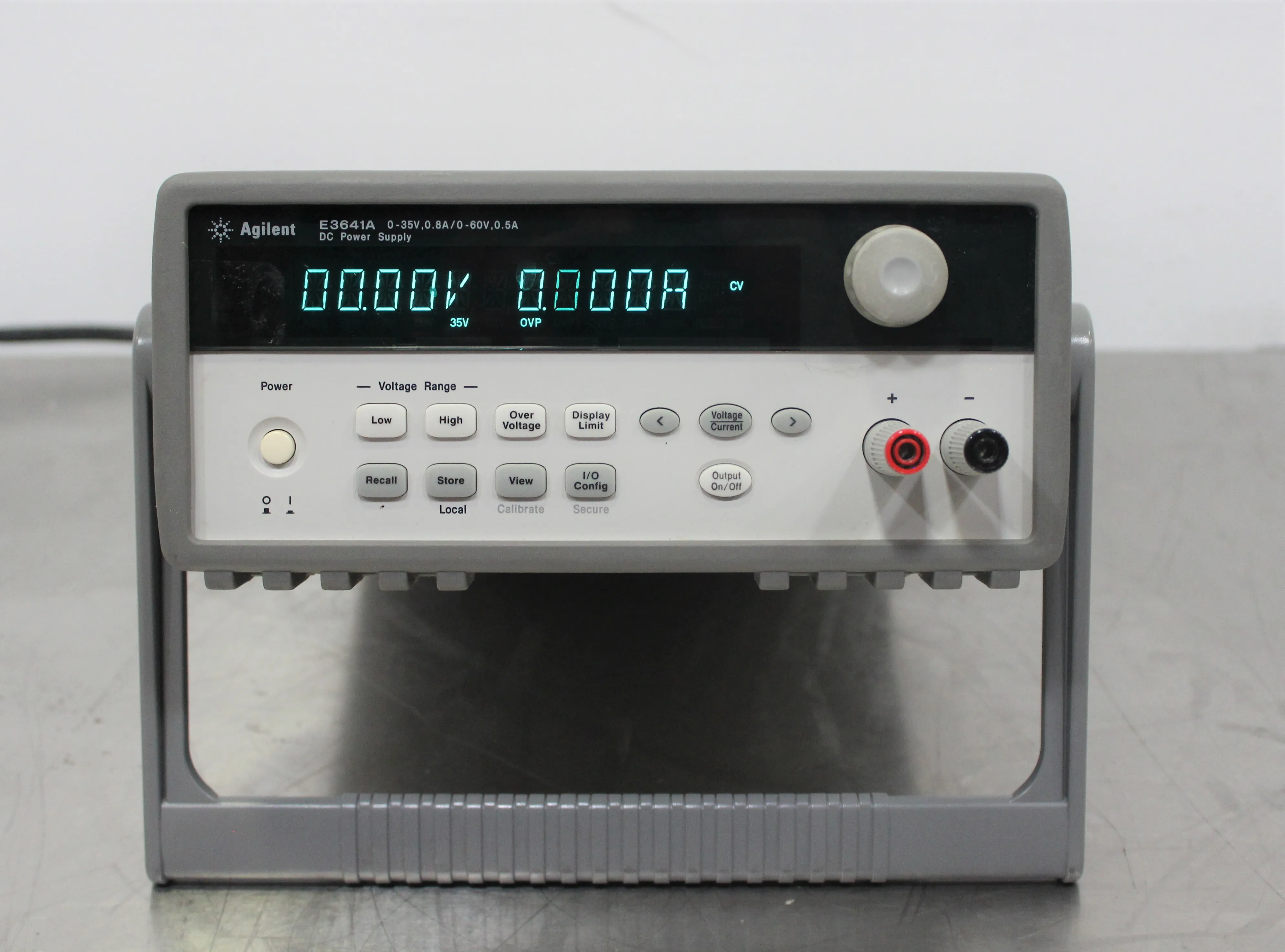 Agilent E3641A Clean Power Supply with Built-in Interfaces