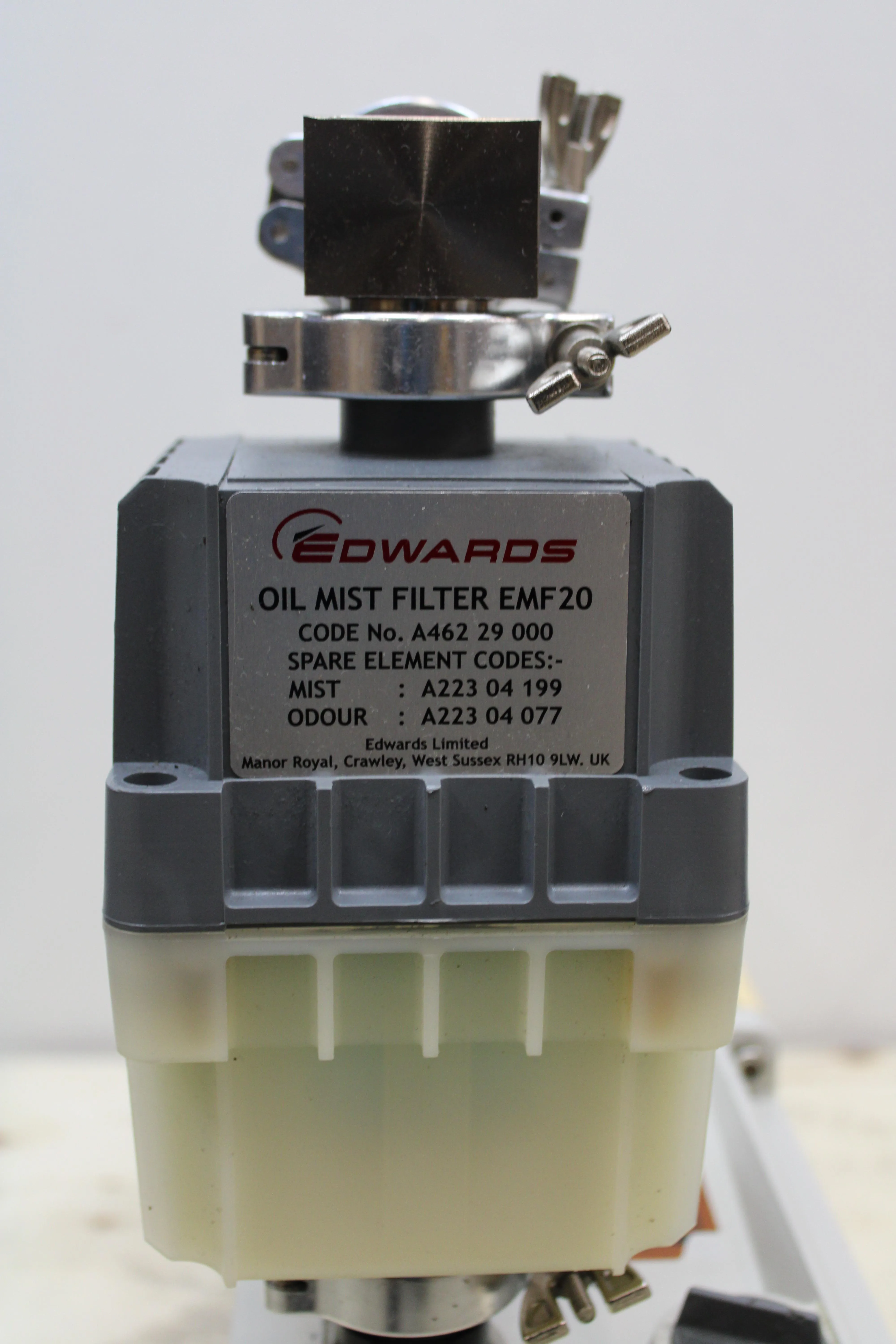 Edwards E2M30 Vacuum Pump with Hydrocarbon Oil, Dual Stage, Rotary Vane Pump, 220-240 VAC, A37415903