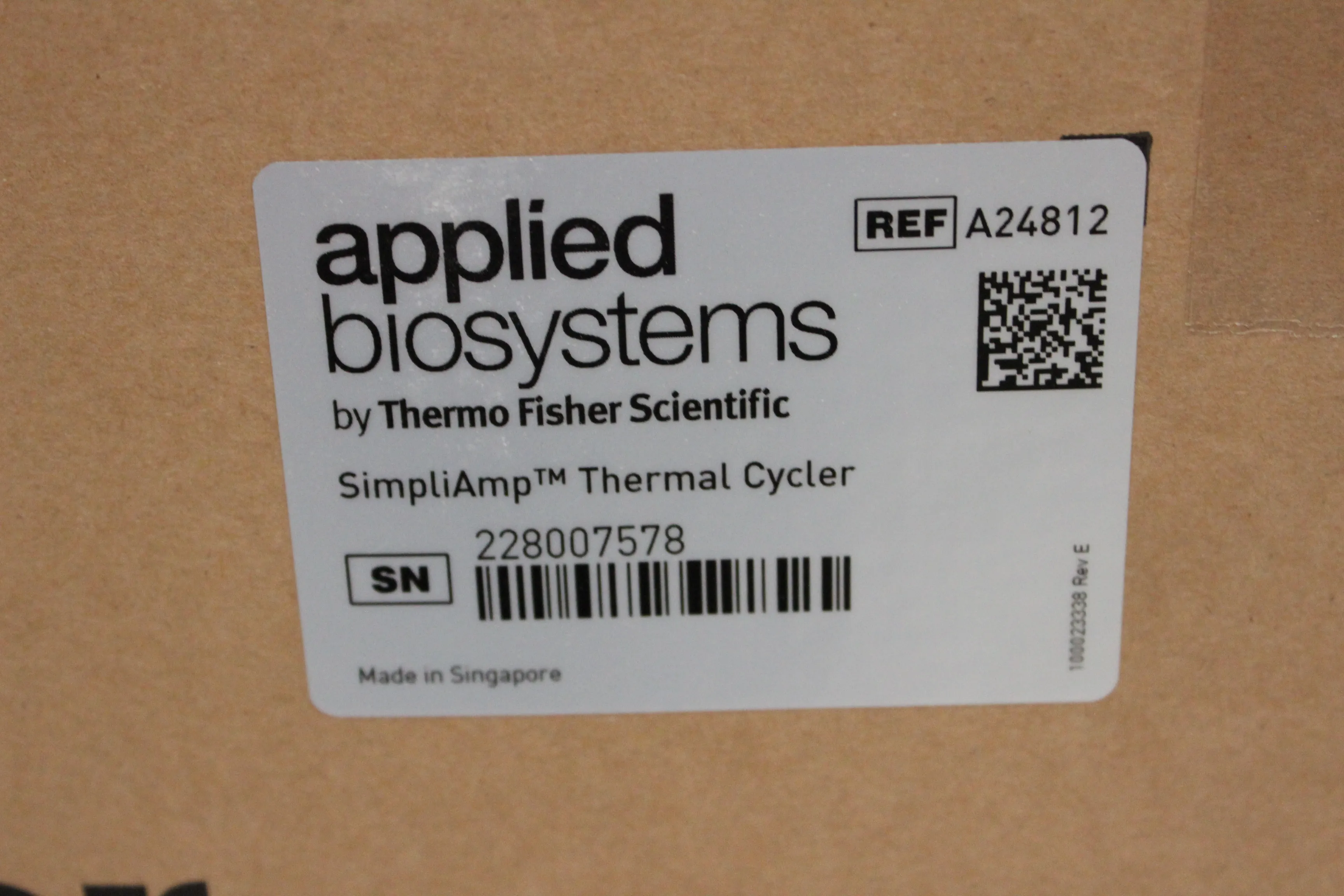 Applied Biosystems SimpliAmp Thermal Cycler A24812