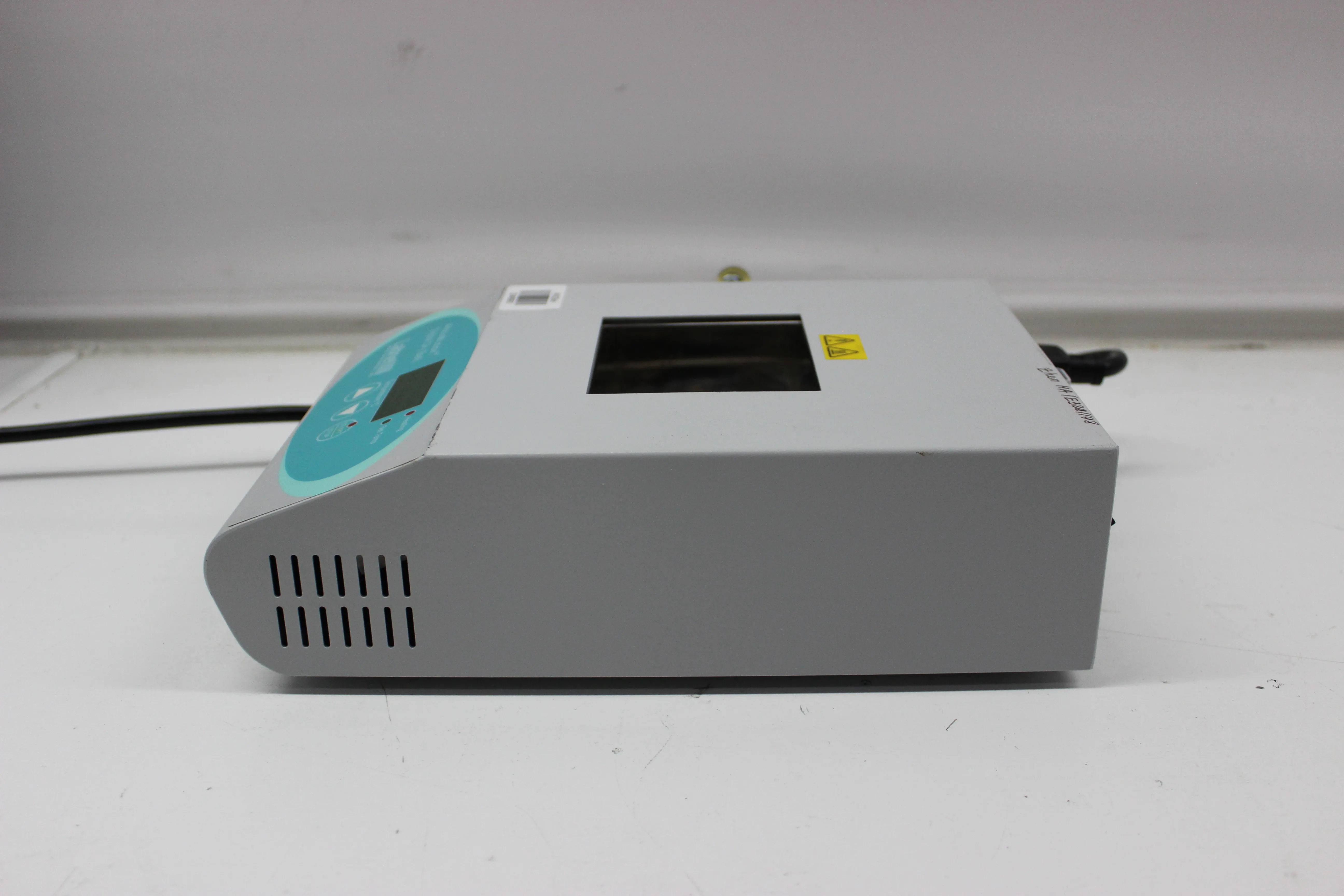 Labnet AccuBlock Digital Dry Bath D1100