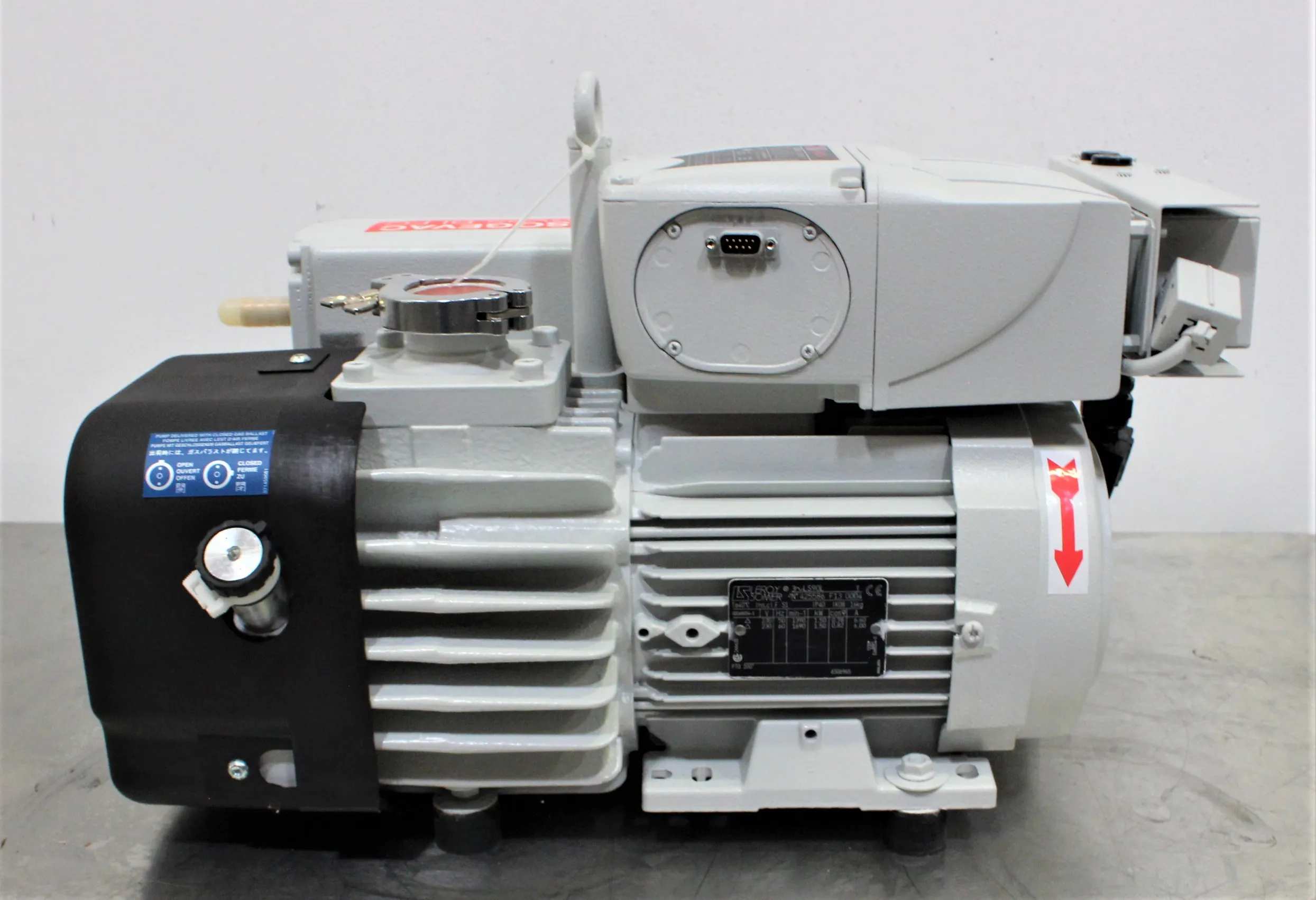 Leybold Sogevac SV40/65 BI FC Vacuum Pump 230V 60Hz US