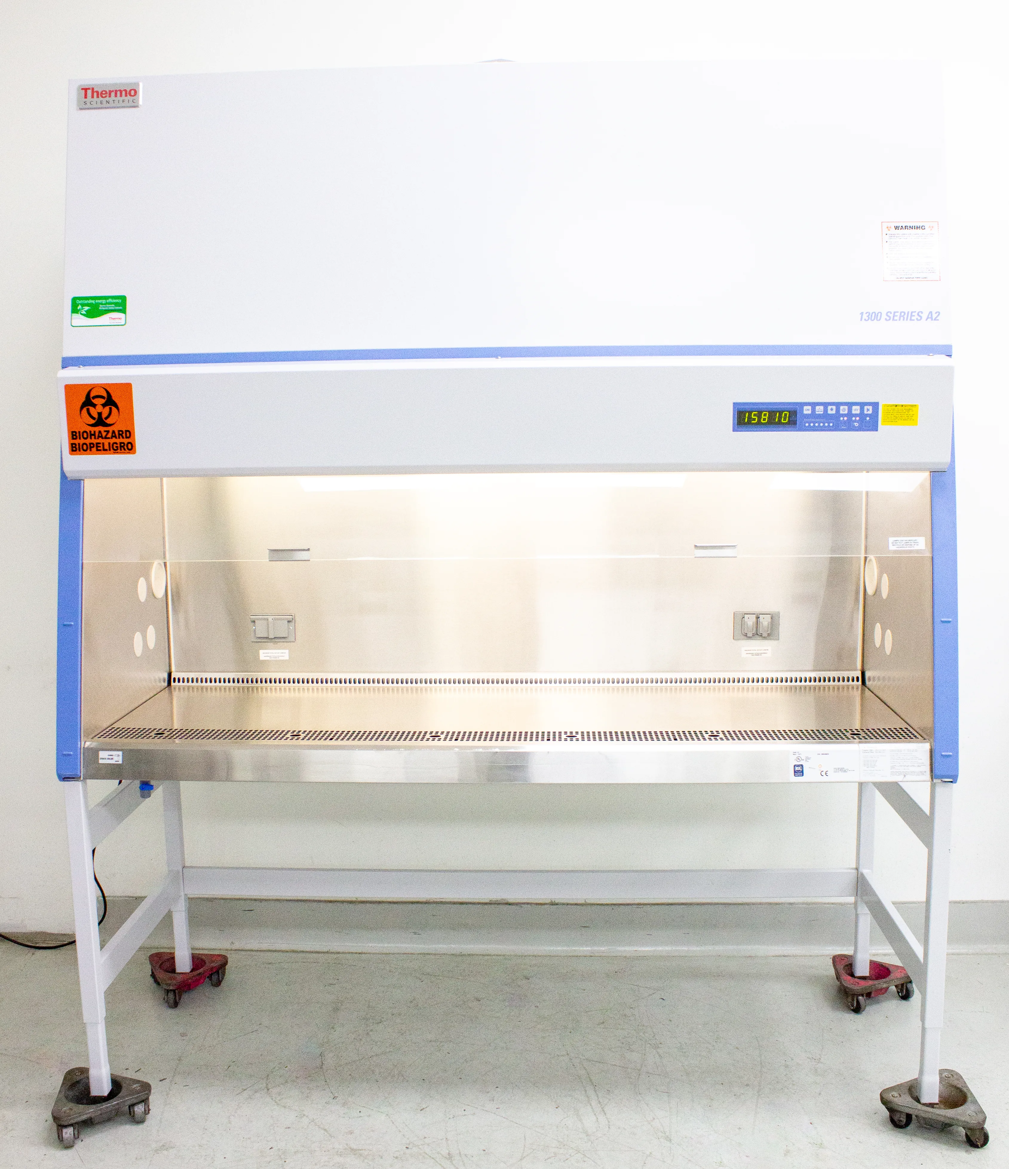 Thermo Scientific 1300 Series Class II, Type A2 Biological Safety Cabinet Model 1377