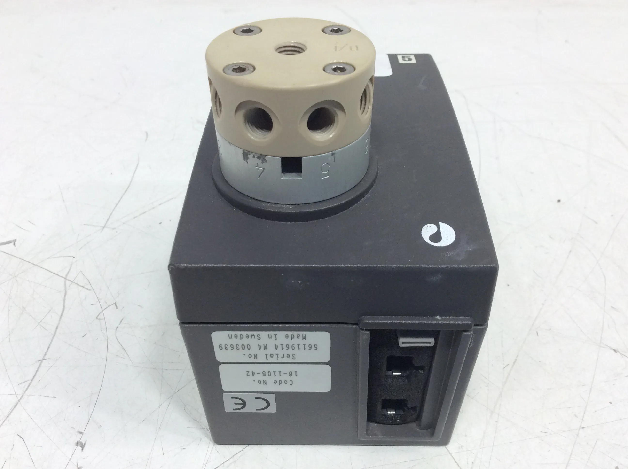 Amersham Pharmacia Biotech IV-908 Motor Valve